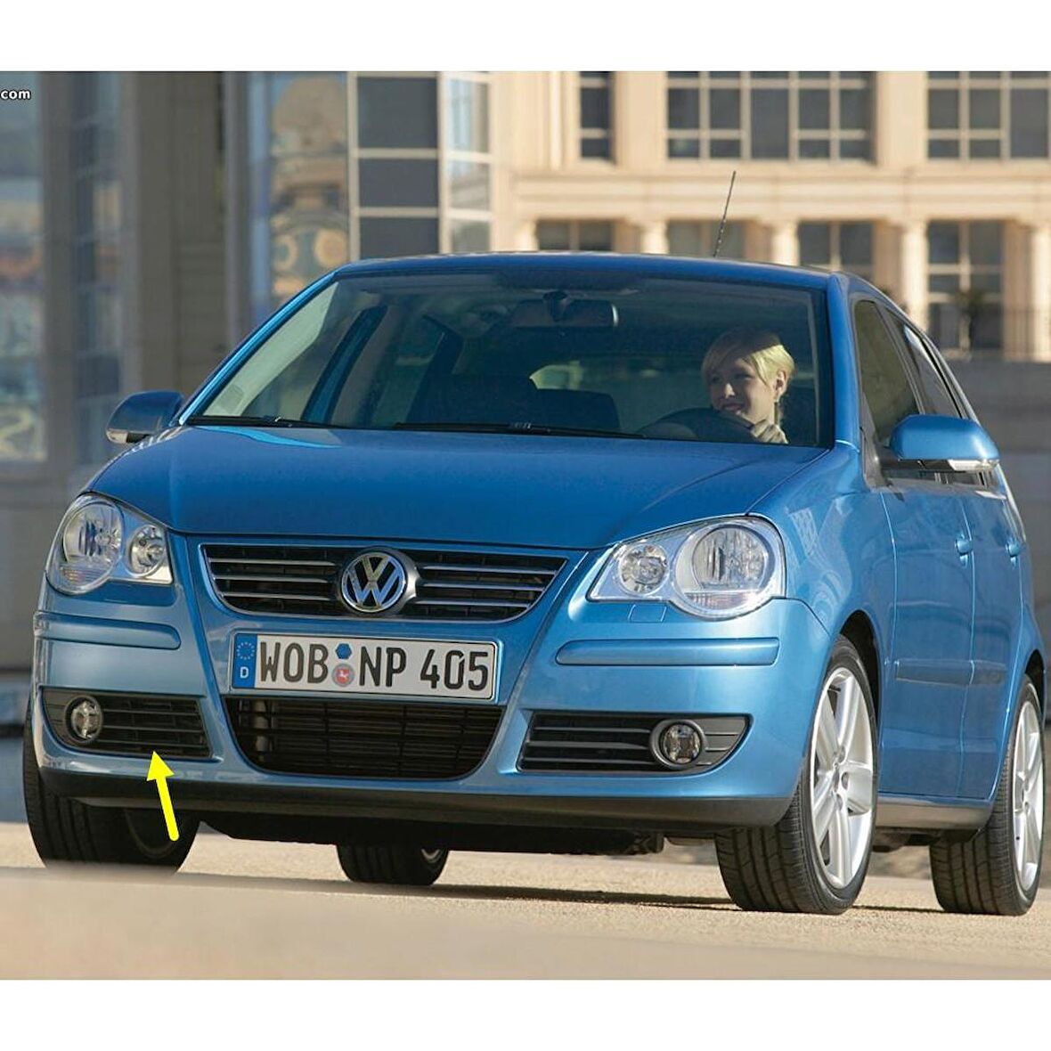 VW Polo 2005-2009 Ön Tampon Sağ Sis Farı Kapağı 6Q0853666H