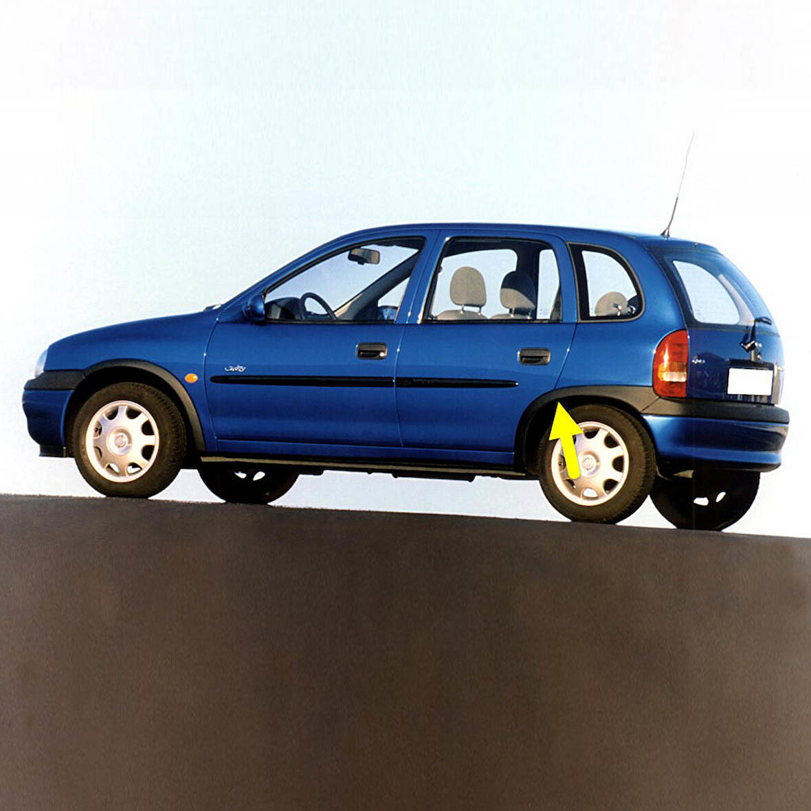 Opel Corsa B 4 Kapılı 1993-2000 Sol Arka Çamurluk Ağzı Plastik Dodik