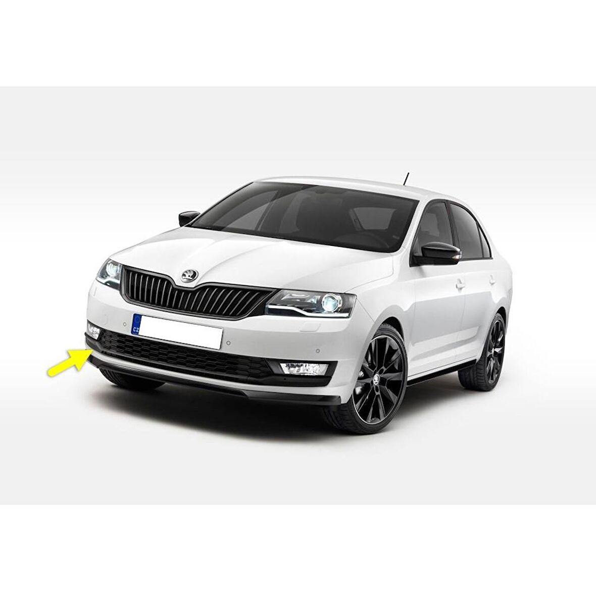 Skoda Rapid 2017-2020 Ön Sağ Sis Farı Çerçevesi Kromsuz 5JA807682A