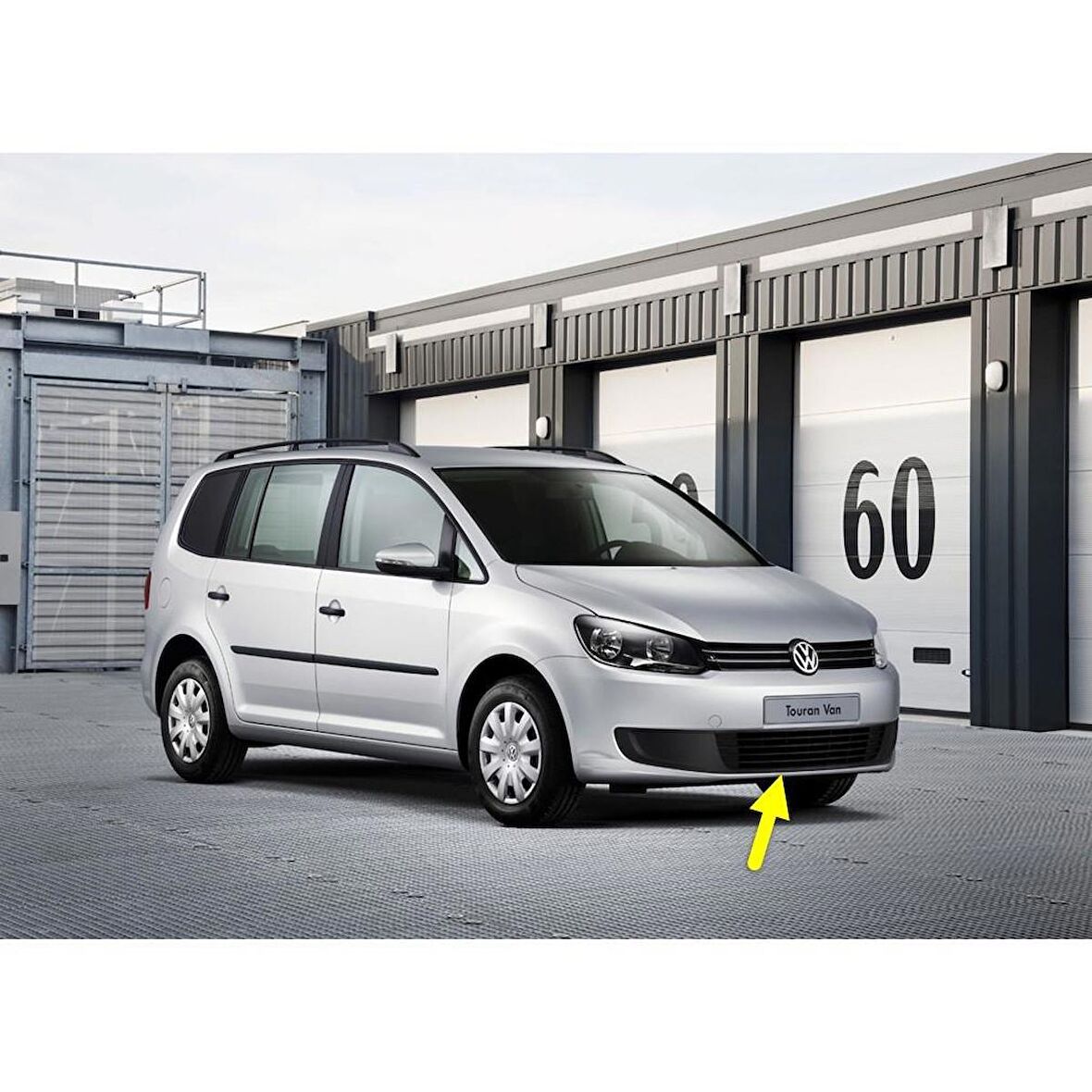 VW Touran 2011-2015 Ön Tampon Alt Orta Izgara Kromsuz Tip 1T0853677C
