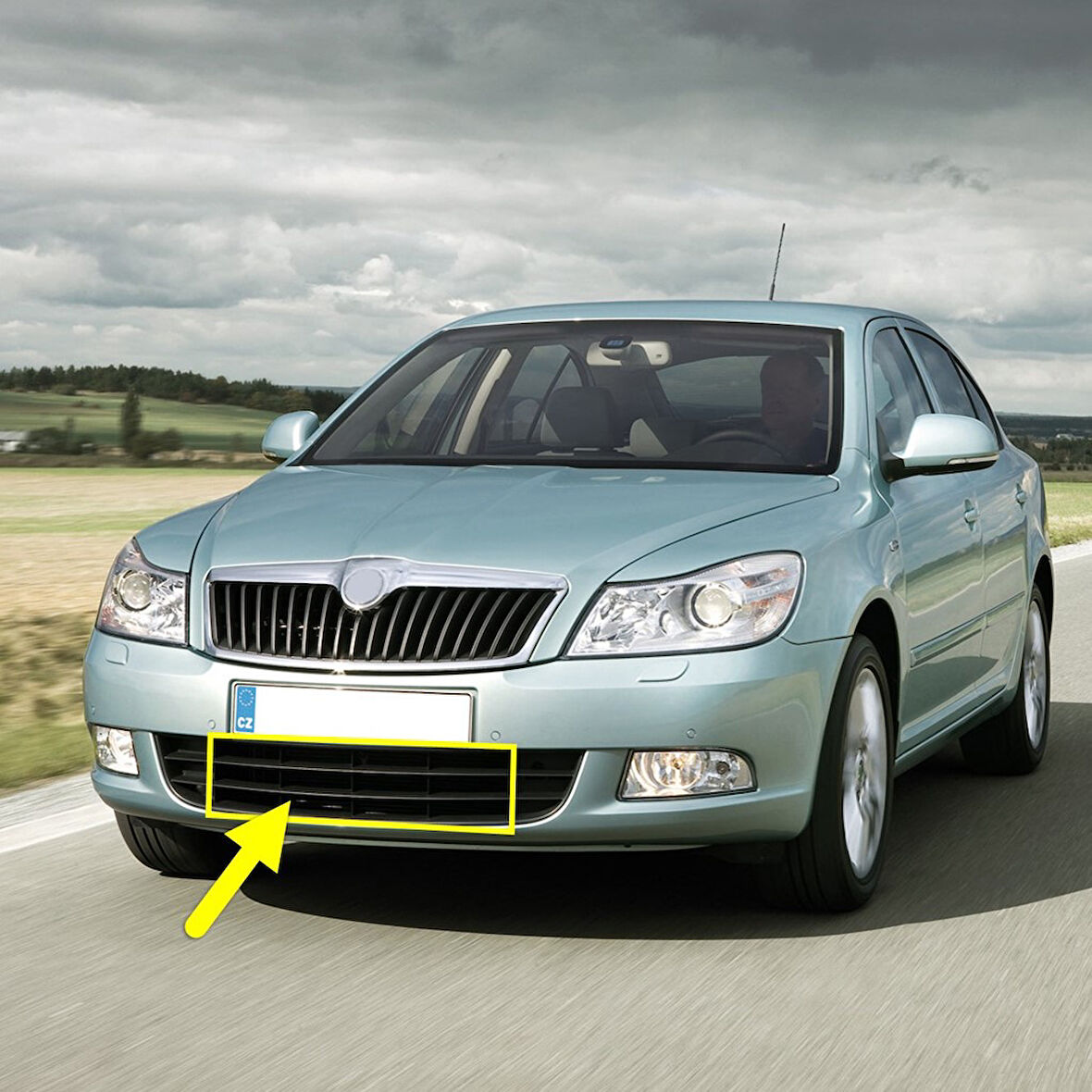 Skoda Octavia 2 2009-2012 Ön Tampon Alt Orta Izgara Plastik 1Z0853677C