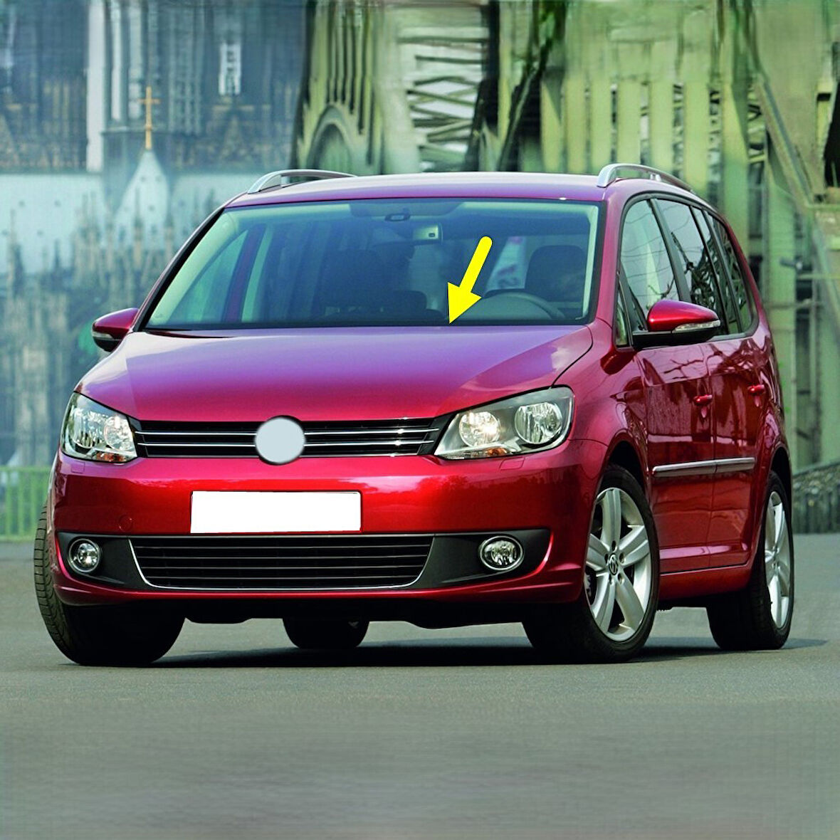 VW Touran 2011-2015 Ön Cam Sol Sürücü Yön Silecek Kolu 2K1955409B