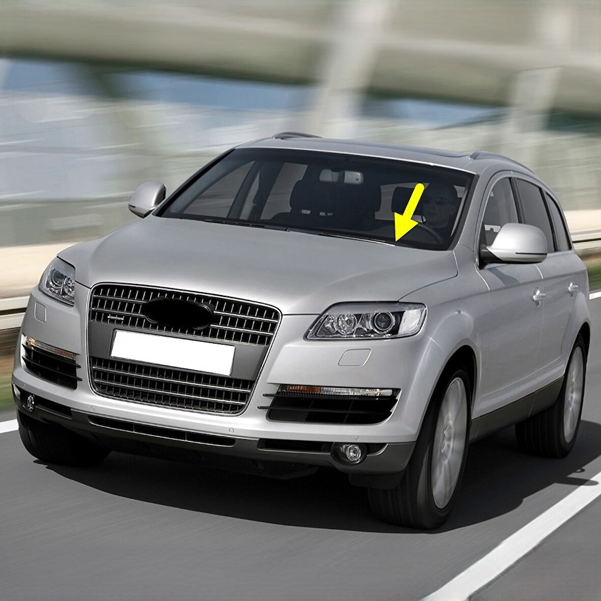 Audi Q7 2007-2009 Ön Cam Sol Sürücü Taraf Silecek Kolu 4L1955407A