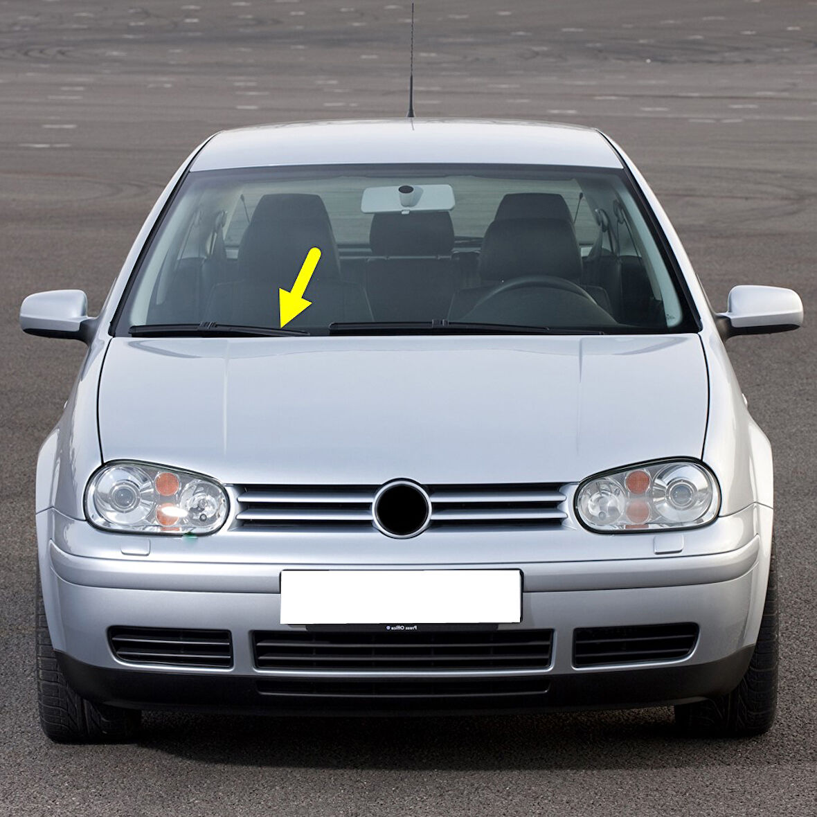VW Golf 4 2003-2004 Ön Cam Sağ Yolcu Taraf Silecek Kolu 1J1955410D