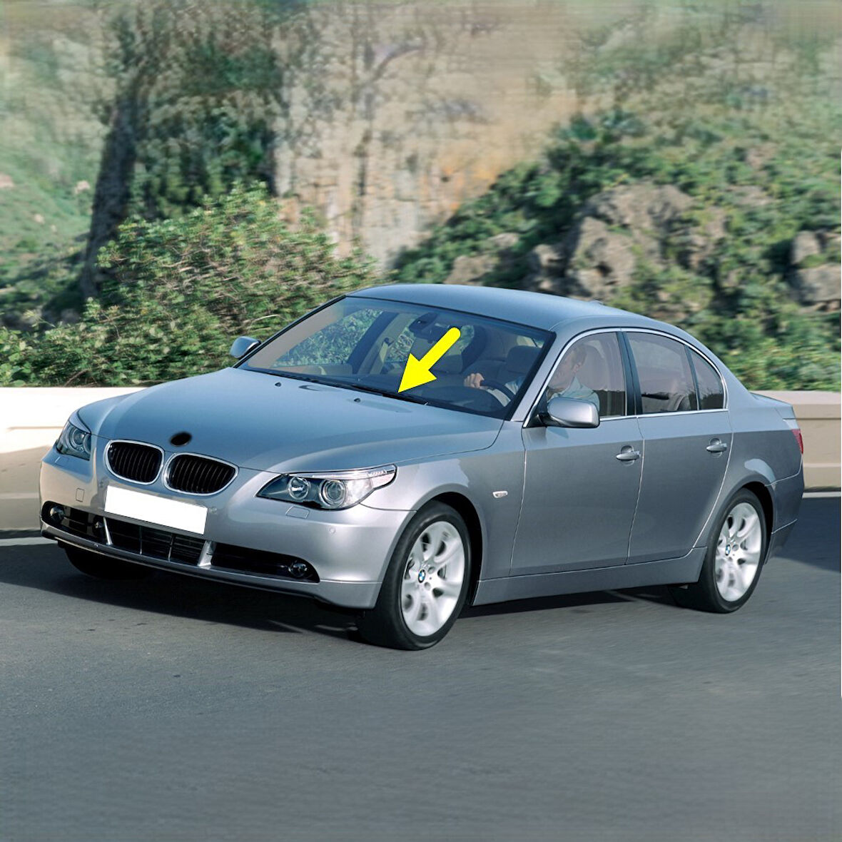 BMW 5 Serisi E60 2004-2010 Ön Sol Sürücü Tarafı Silecek Kolu
