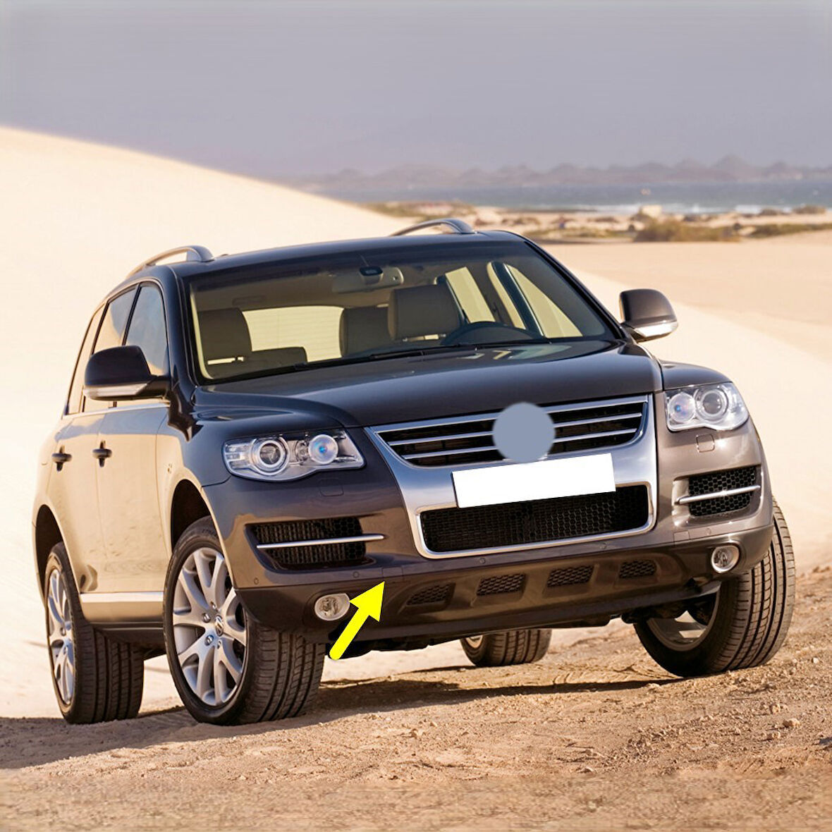 VW Touareg 2007-2010 Ön Tampon Sağ Çeki Demiri Kapağı 7L6807156B