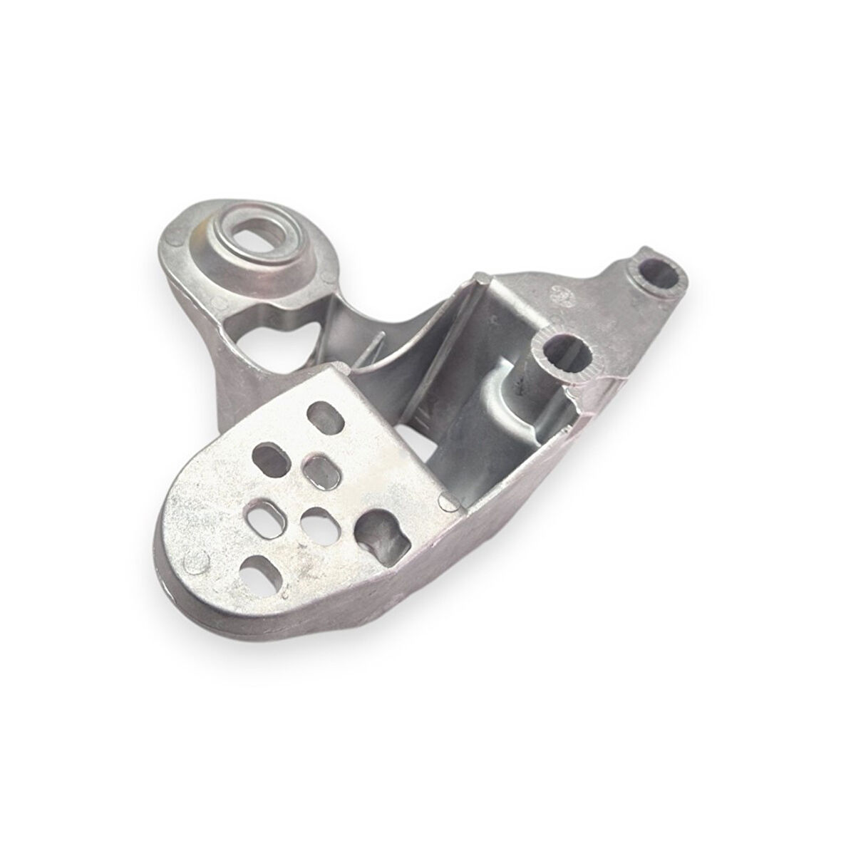 Skoda Superb 2002-2008 Sol Motor Takoz Taşıyıcı Konsol 8E0199351M