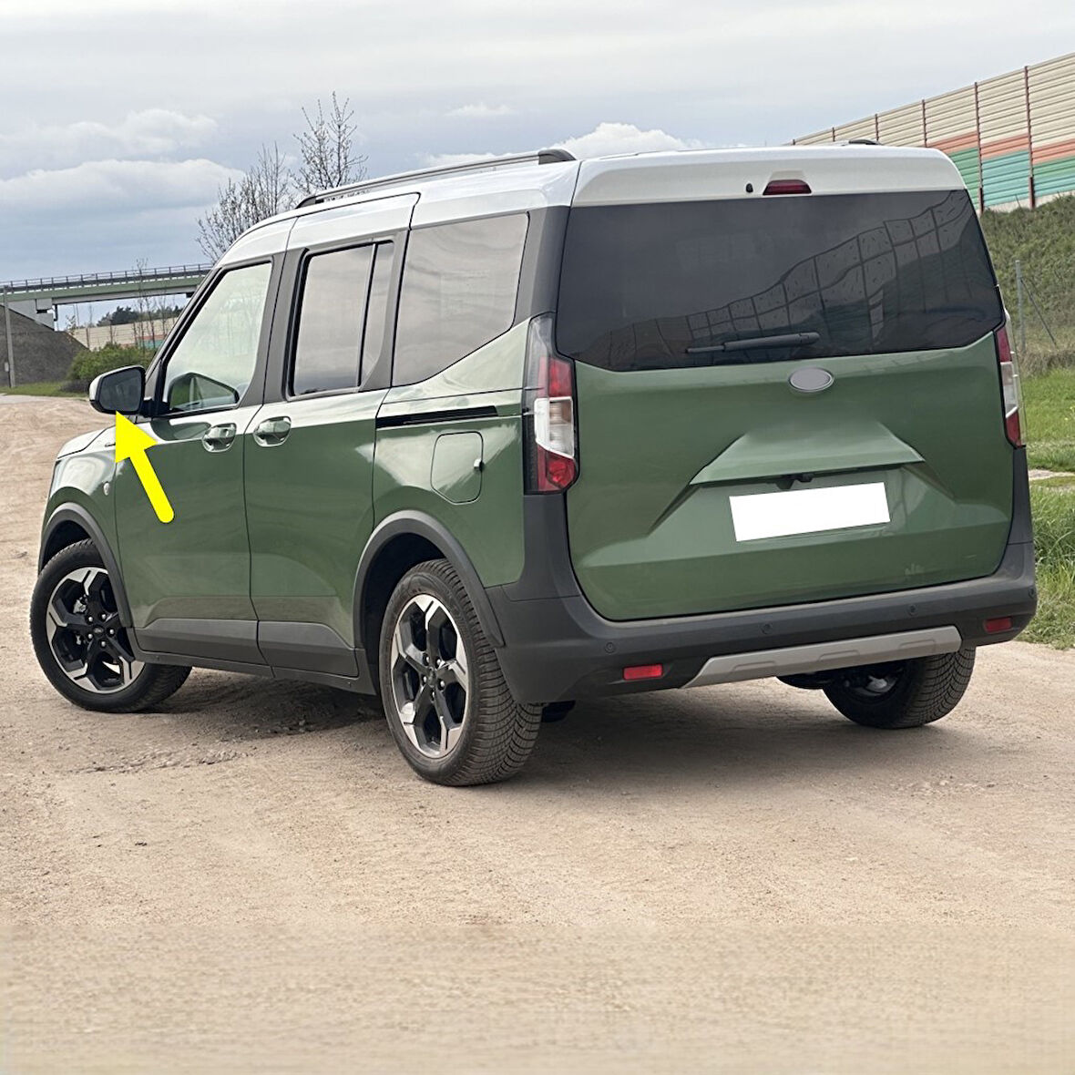 Ford Tourneo Courier 2024-2028 Sol Dış Ayna Camı Isıtmalı 2684435