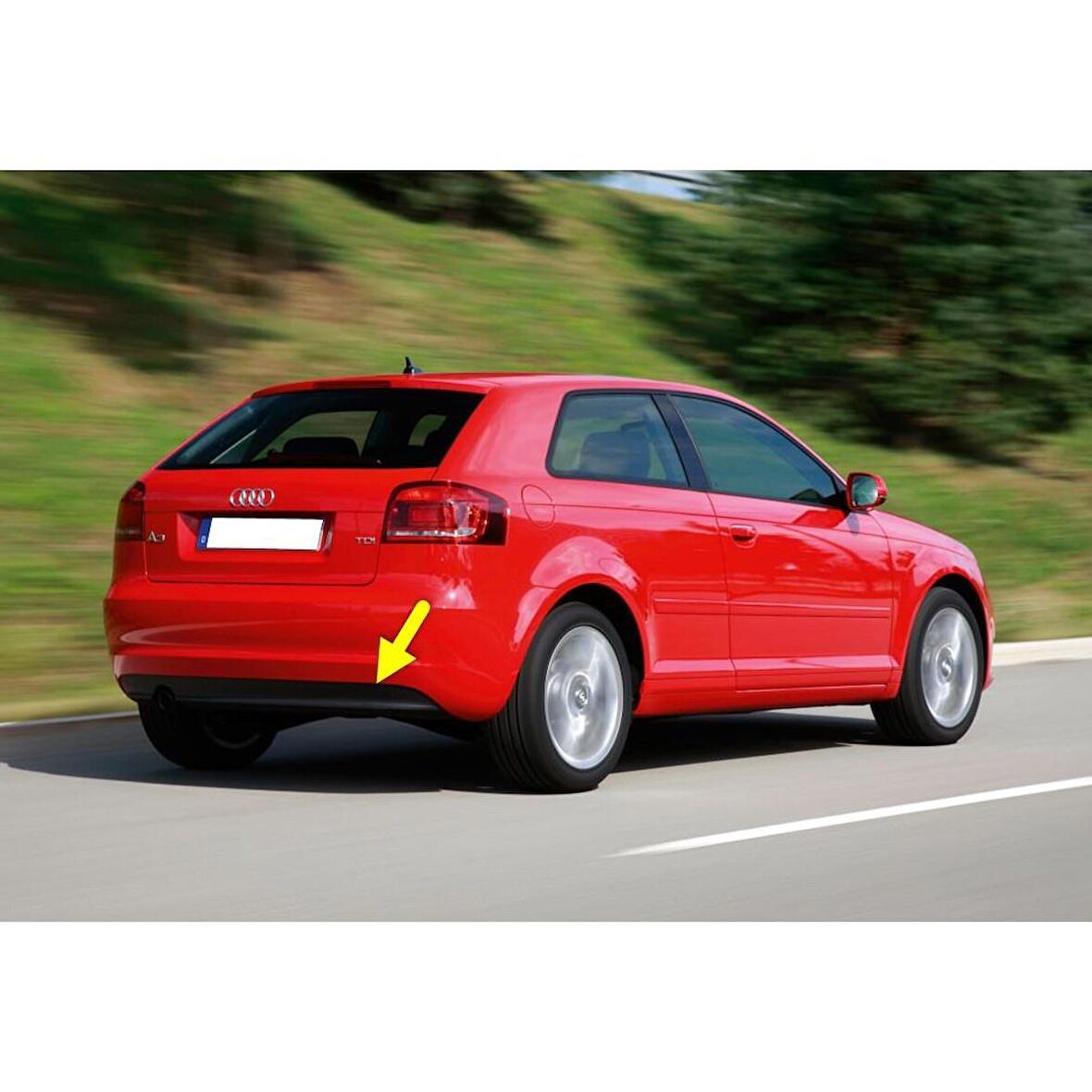 Audi A3 HB 2009-2012 Arka Tampon Çeki Demiri Kapağı 8P0807441C