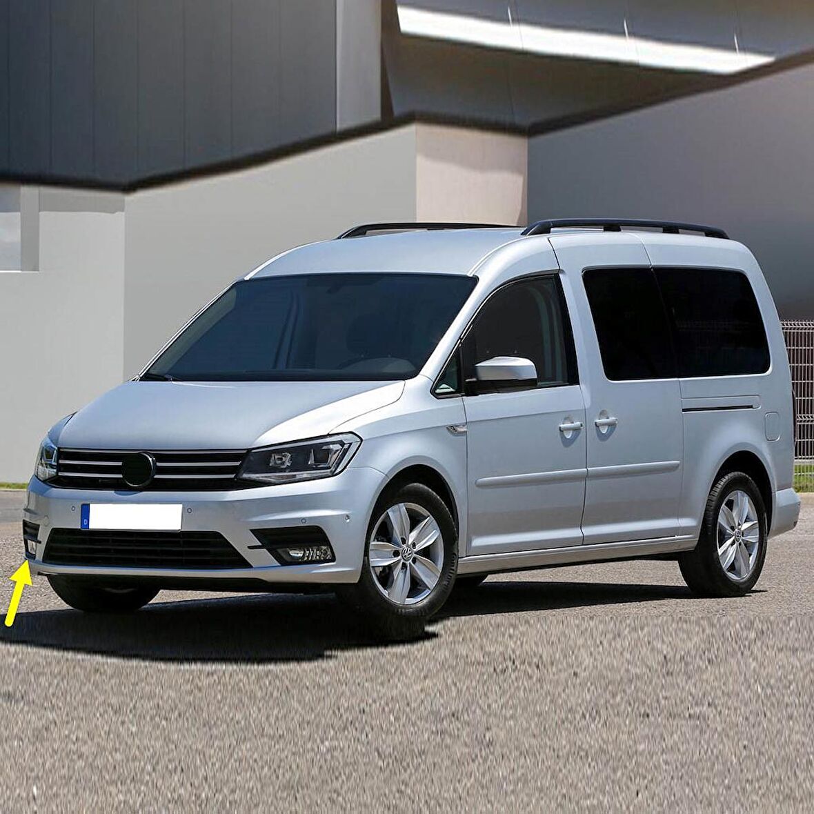 VW Caddy 2016-2020 Ön Tampon Sağ Sis Farı Çerçevesi 2K5853666C