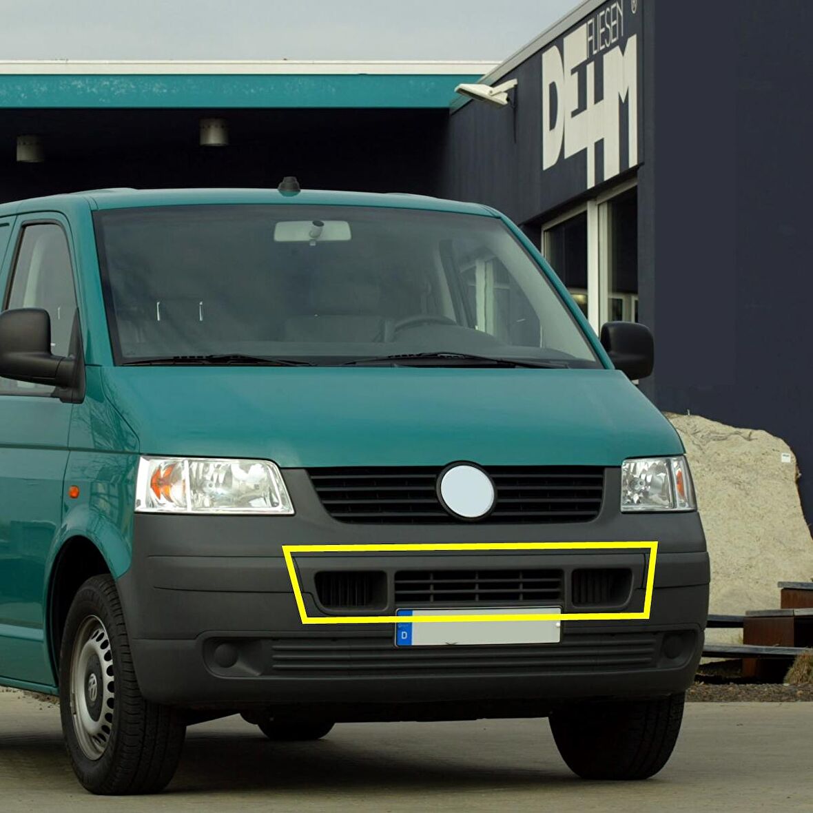 VW Transporter T5 2004-2010 Ön Tampon Orta Izgara 7H0807719