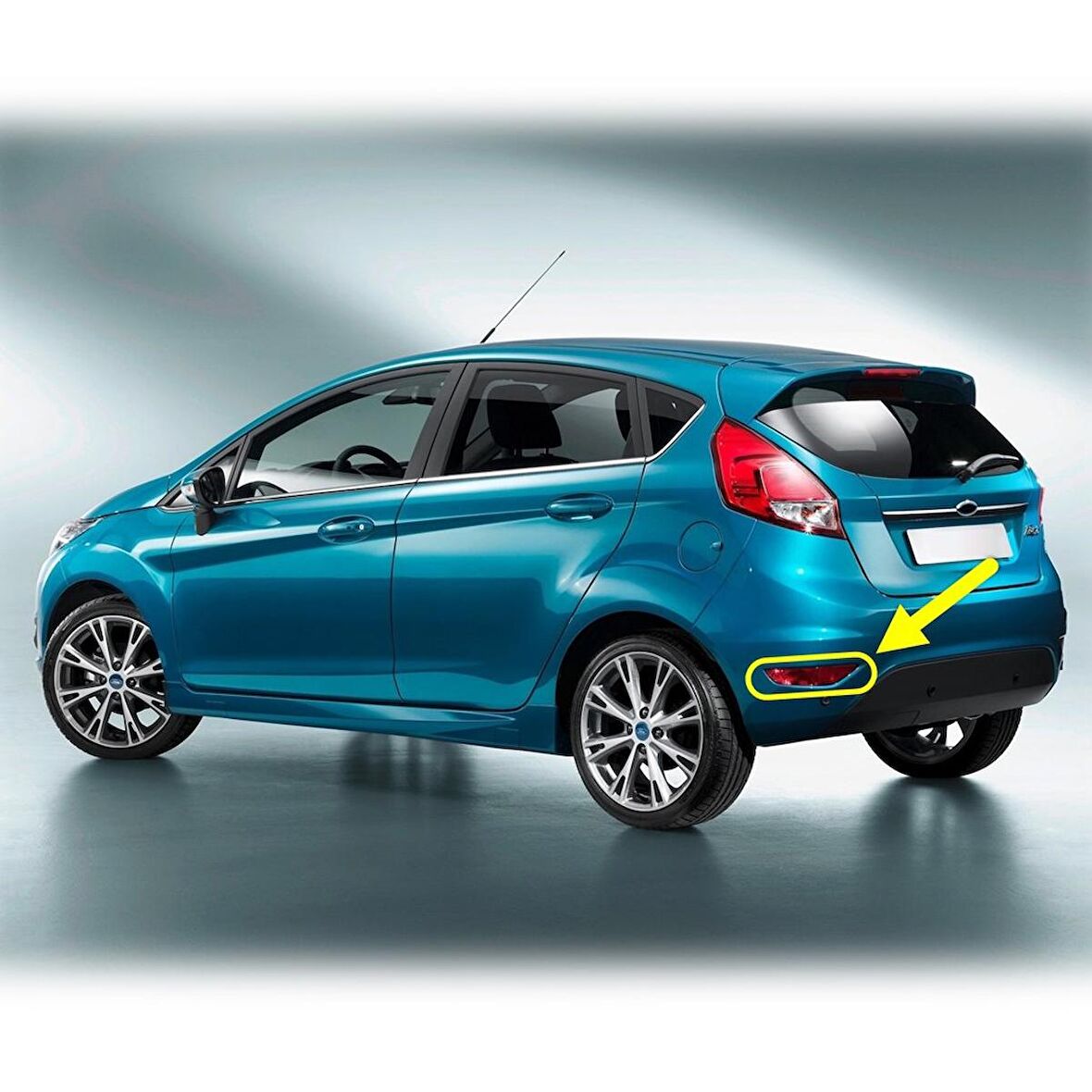 Ford Fiesta 2013-2016 Arka Tampon Sol Reflektörü Sis Farı 21682998