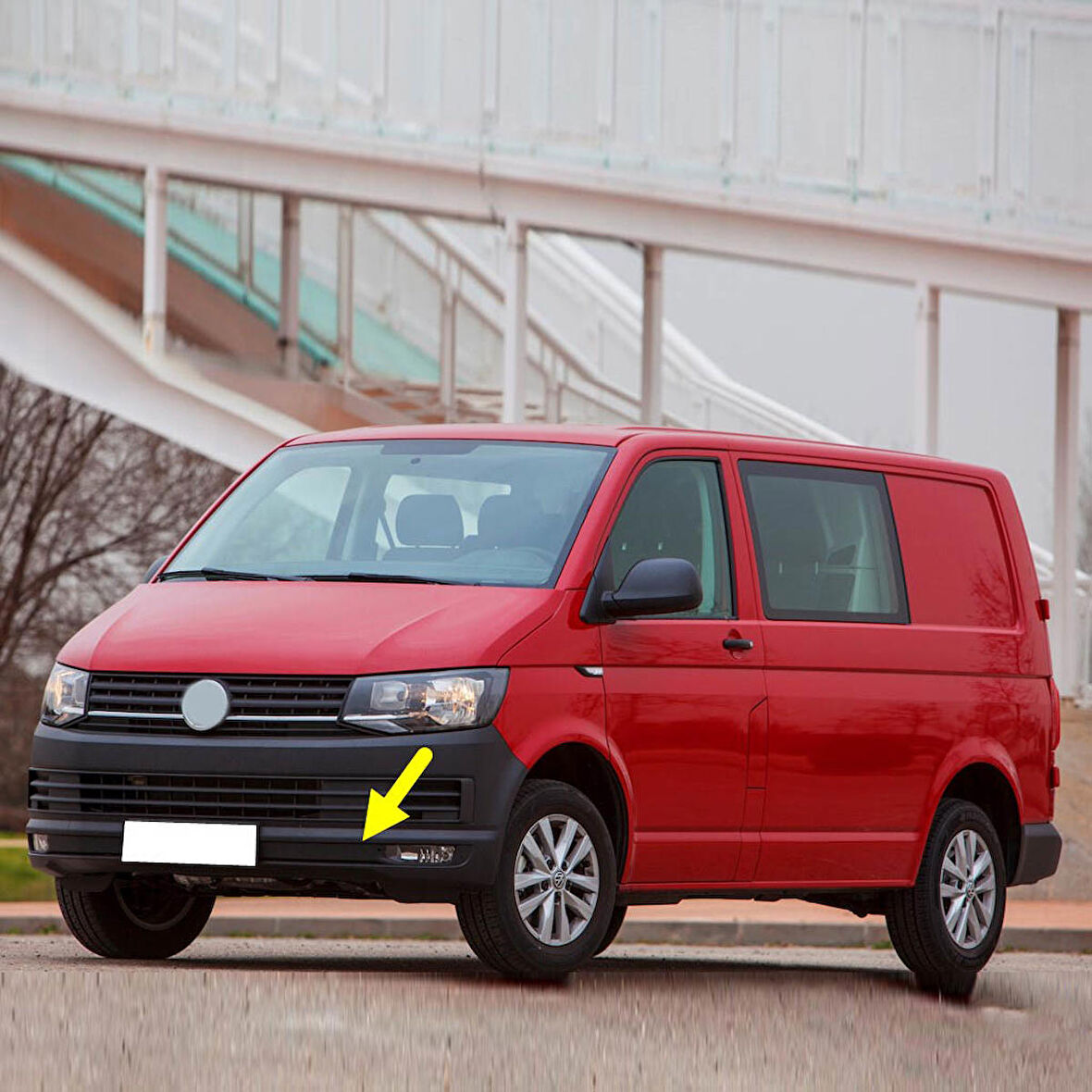 VW Transporter 2016-2019 Ön Tampon Sol Sis Farı Çerçevesi 7E0807489D