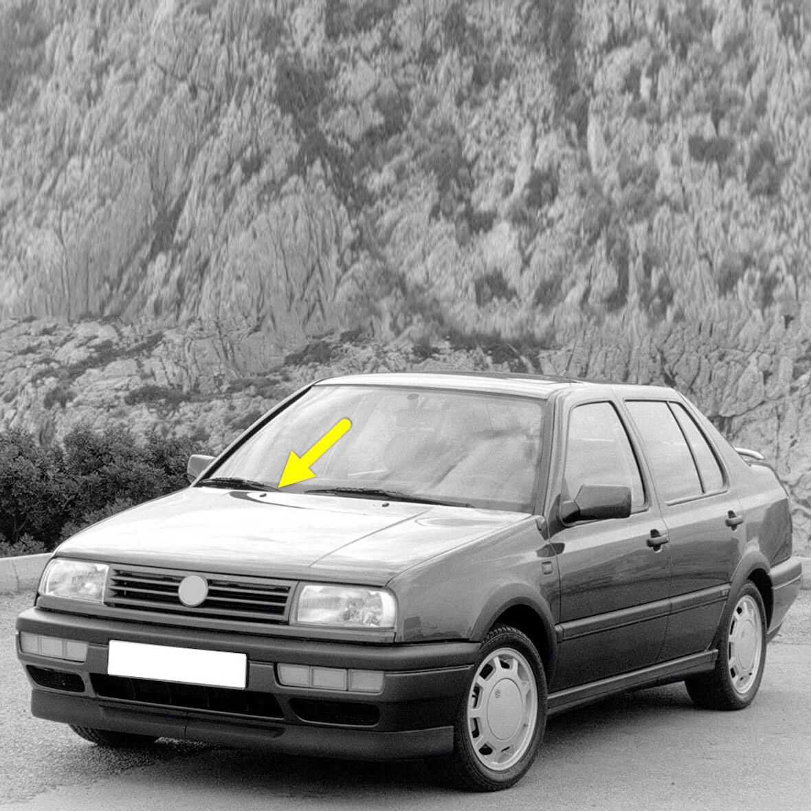 VW Vento 1992-1998 Ön Sağ Yolcu Taraf Silecek Kolu 1H1955410B