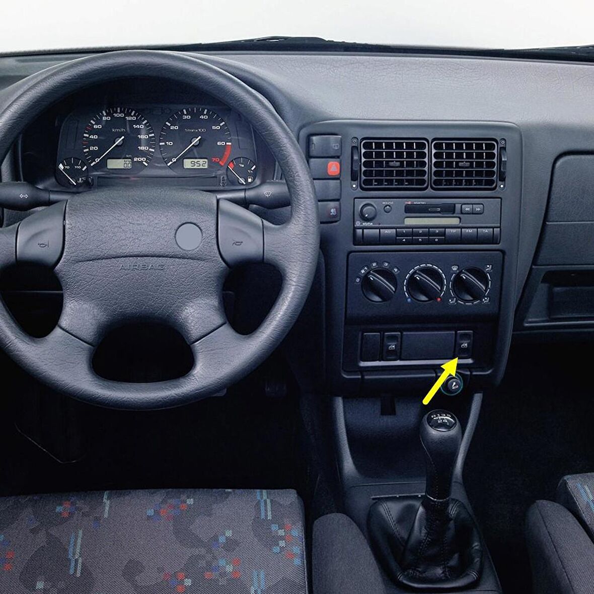 VW Polo HB 1994-1999 Sağ Ön Kapı Cam Açma Düğmesi Tuşu 191959855