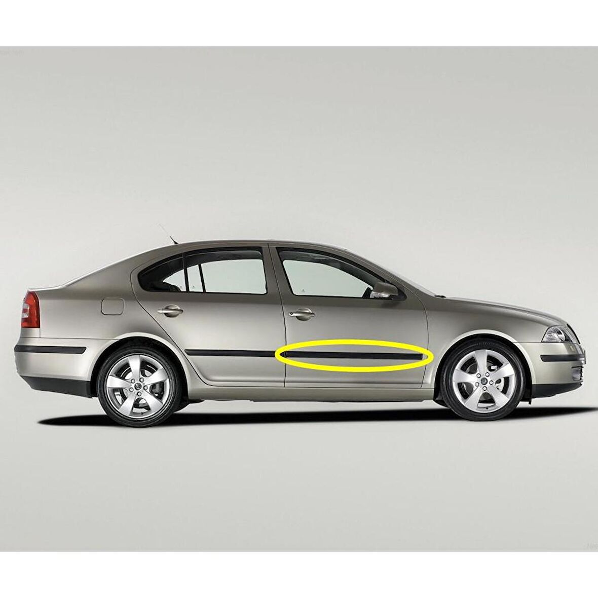 Skoda Octavia 2 A5 2005-2008 Sağ Ön Kapı Koruma Çıtası 1Z0853516C