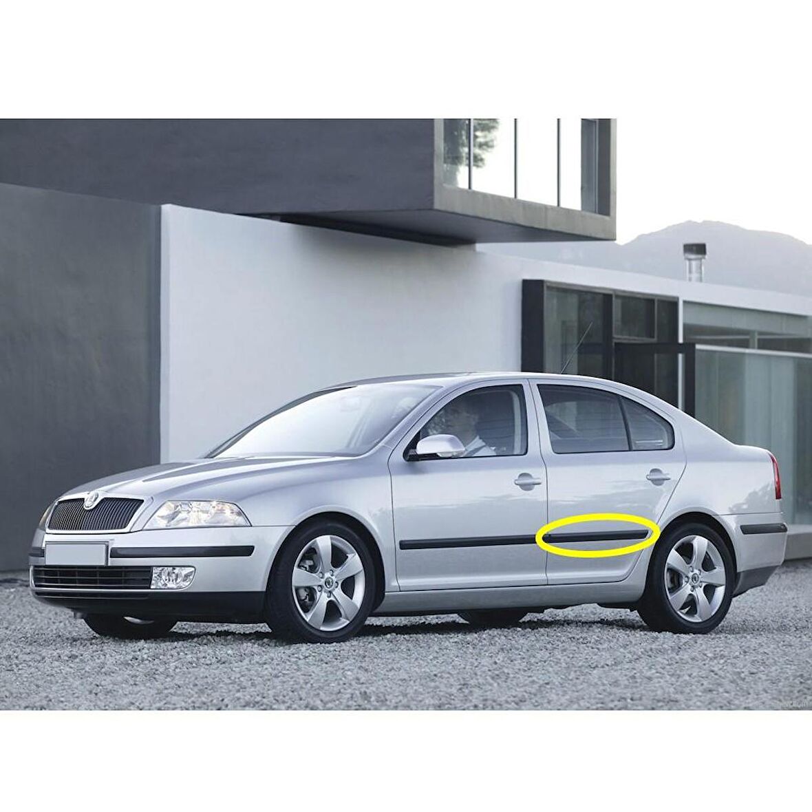 Skoda Octavia 2 A5 2005-2008 Sol Arka Kapı Koruma Çıtası 1Z0853753C