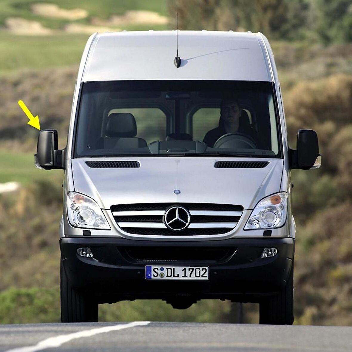 Mercedes Sprinter 2007-2016 Sağ Dikiz Aynası Üst Kapak A0008111122