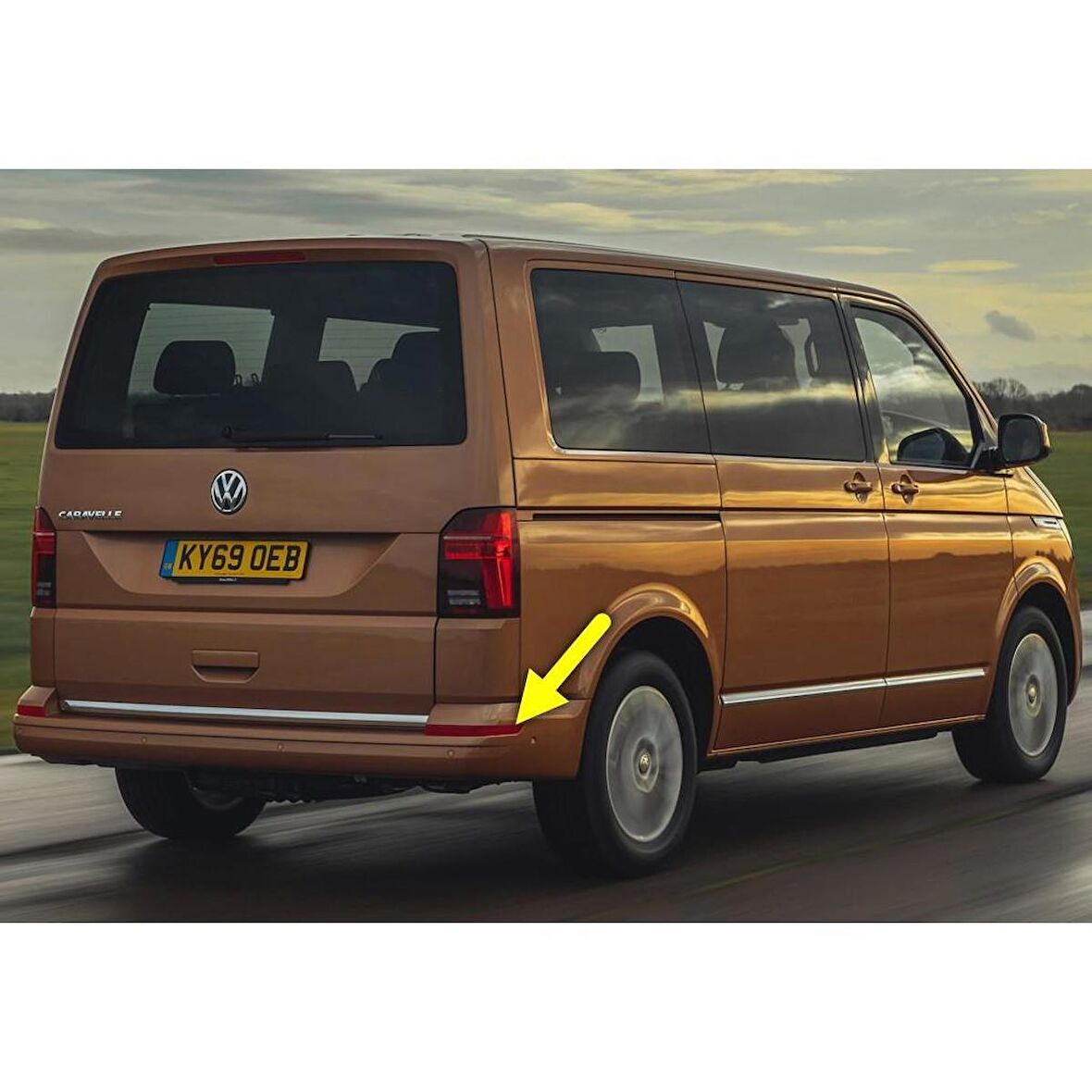 VW Caravelle T6.5 2020-2022 Sağ Arka Tampon Köşe Reflektör 7E0945106E