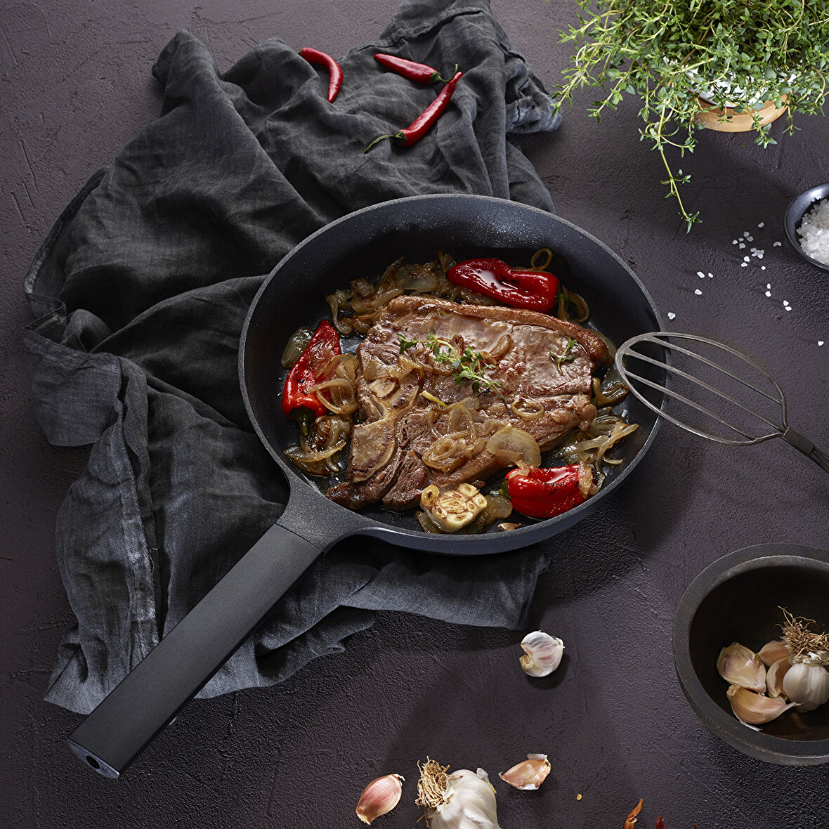 Aryıldız Pro Grade Tava 20 cm Siyah