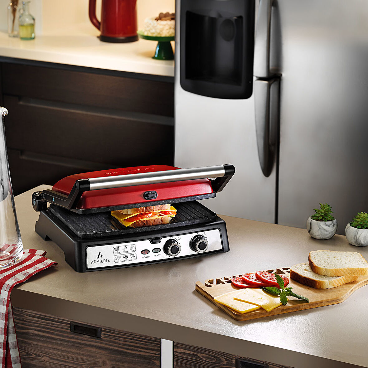 Aryıldız Multi Grill Tost Makinesi Kırmızı