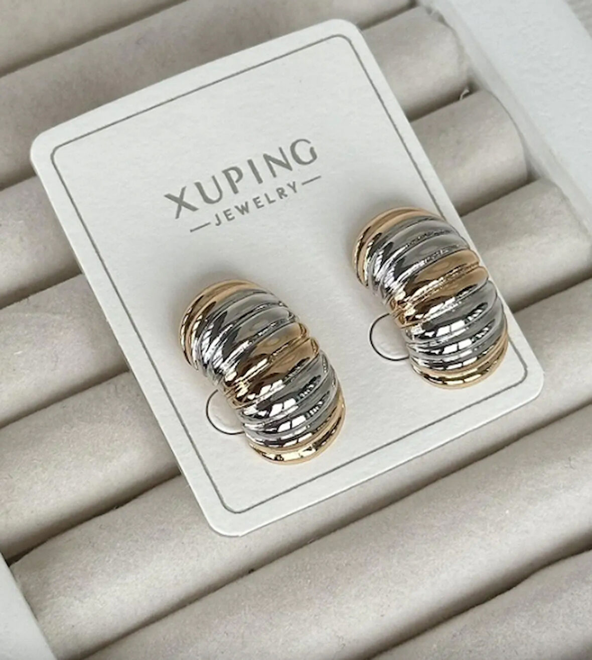 Altın Ve Gümüş Renk Xuping Küpe (Çift)