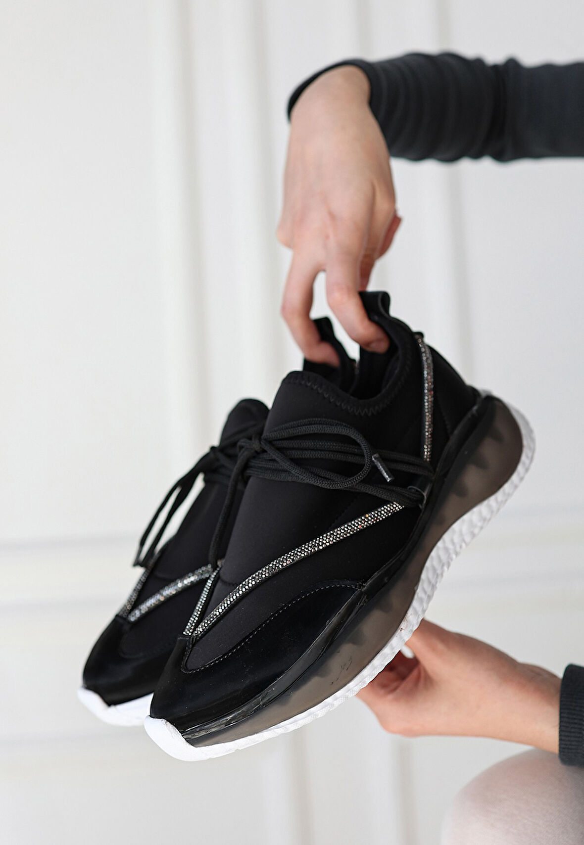 Pabucmarketi Siyah Rugan Bağcıklı Kadın Sneaker Ayakkabı