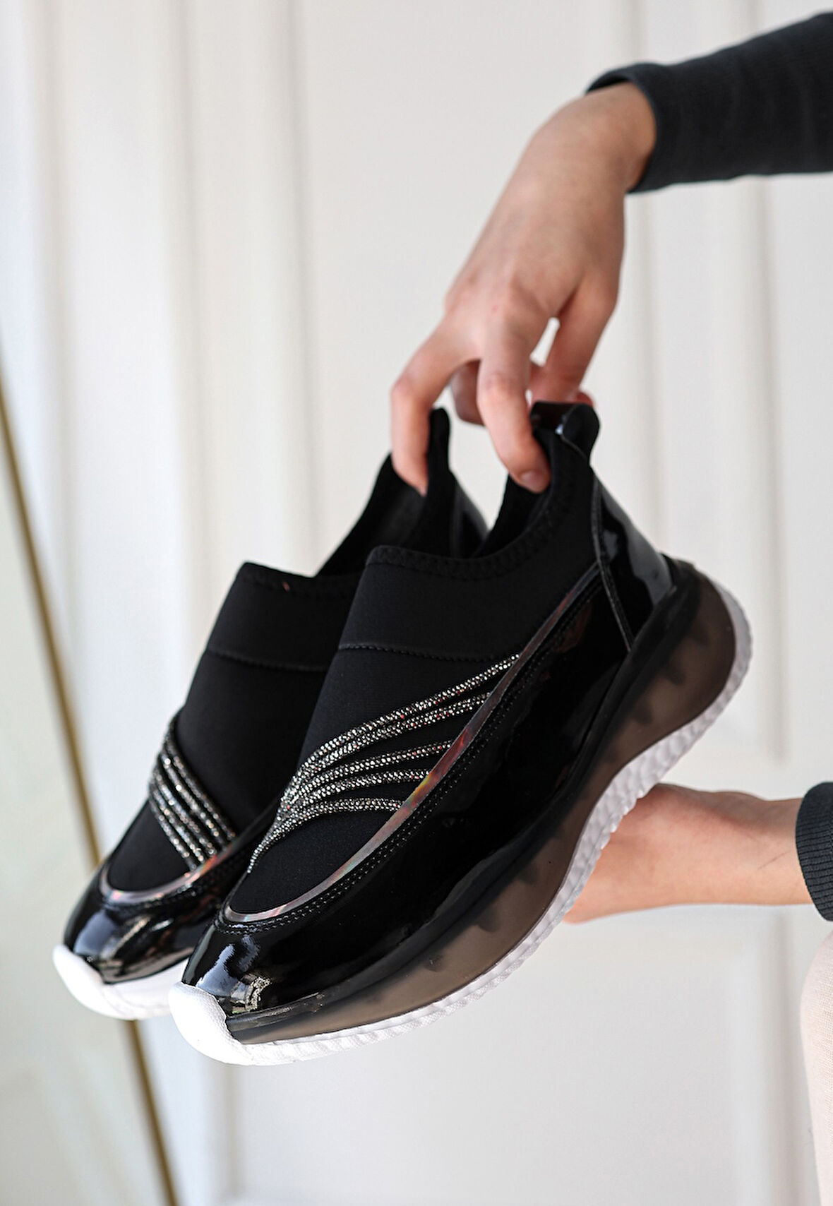Pabucmarketi Siyah Rugan Streç Detaylı Kadın Sneaker Ayakkabı