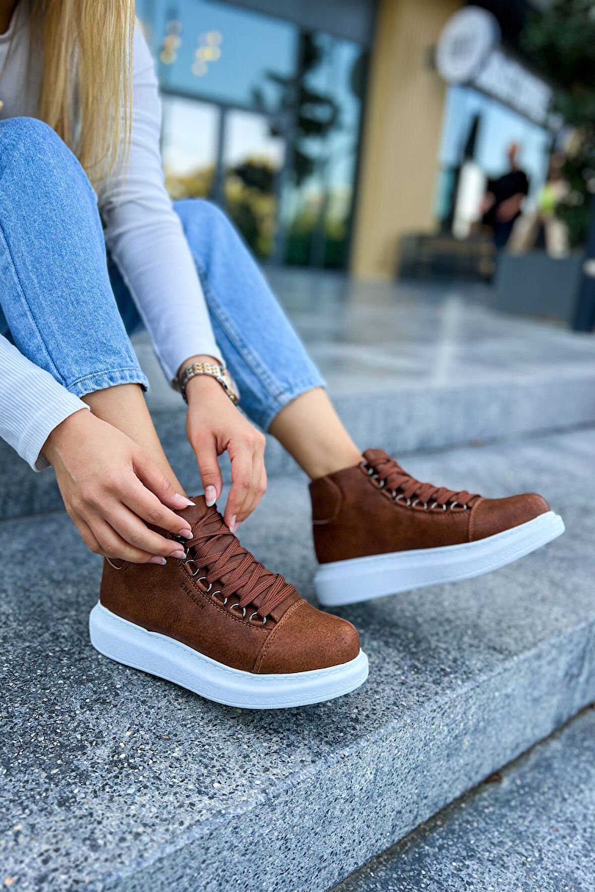 Pabucmarketi Bağcıklı Kadın Sneaker Bot Taba