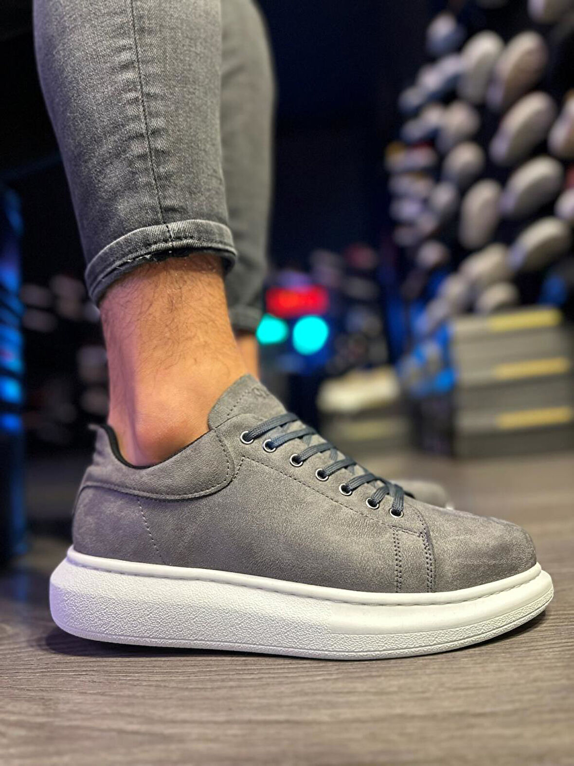 Pabucmarketi Erkek Günlük Ayakkabı Yüksek Taban Gri Süet (Beyaz Taban)