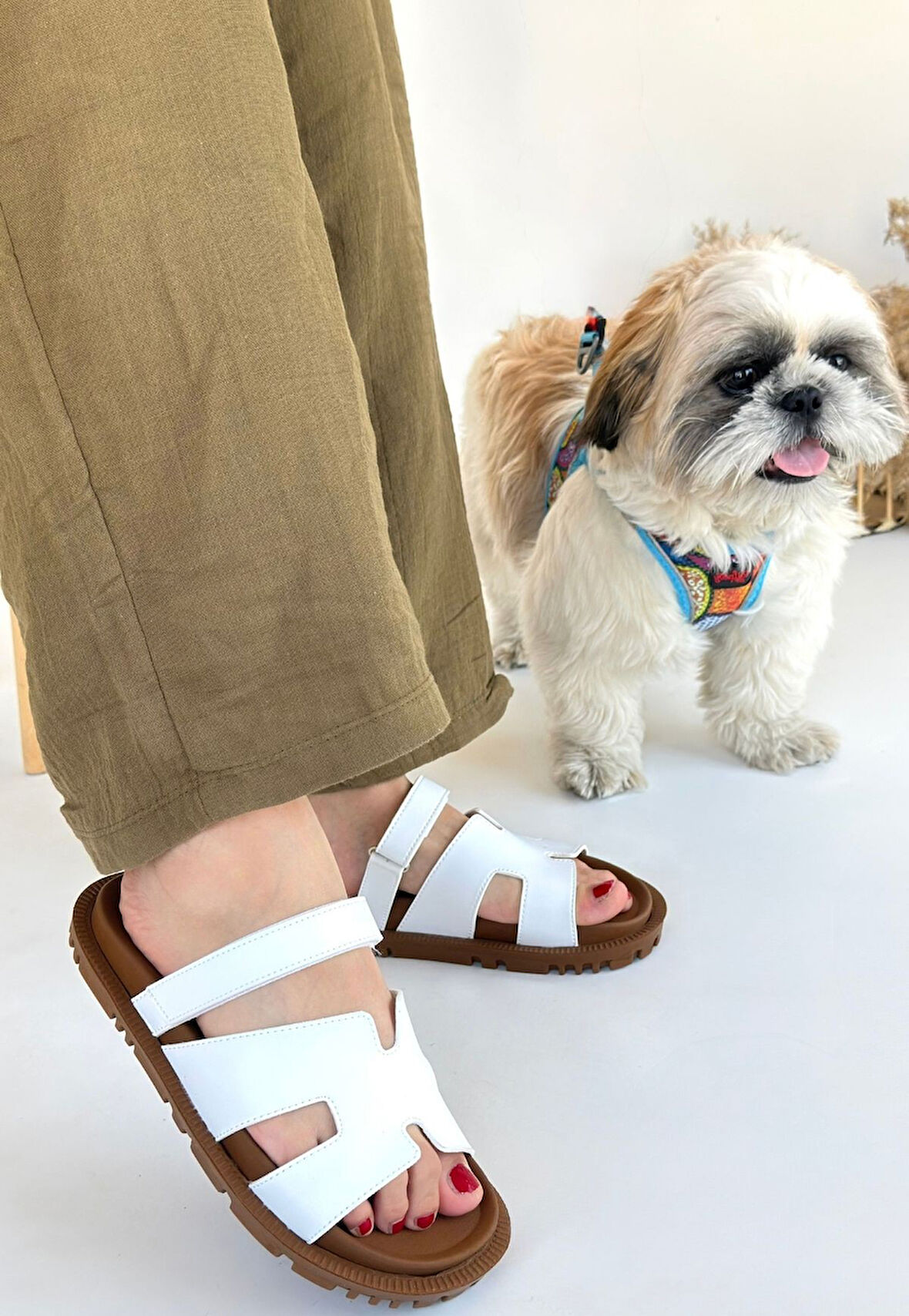 Pabucmarketi Beyaz Kadın Düz Terlik