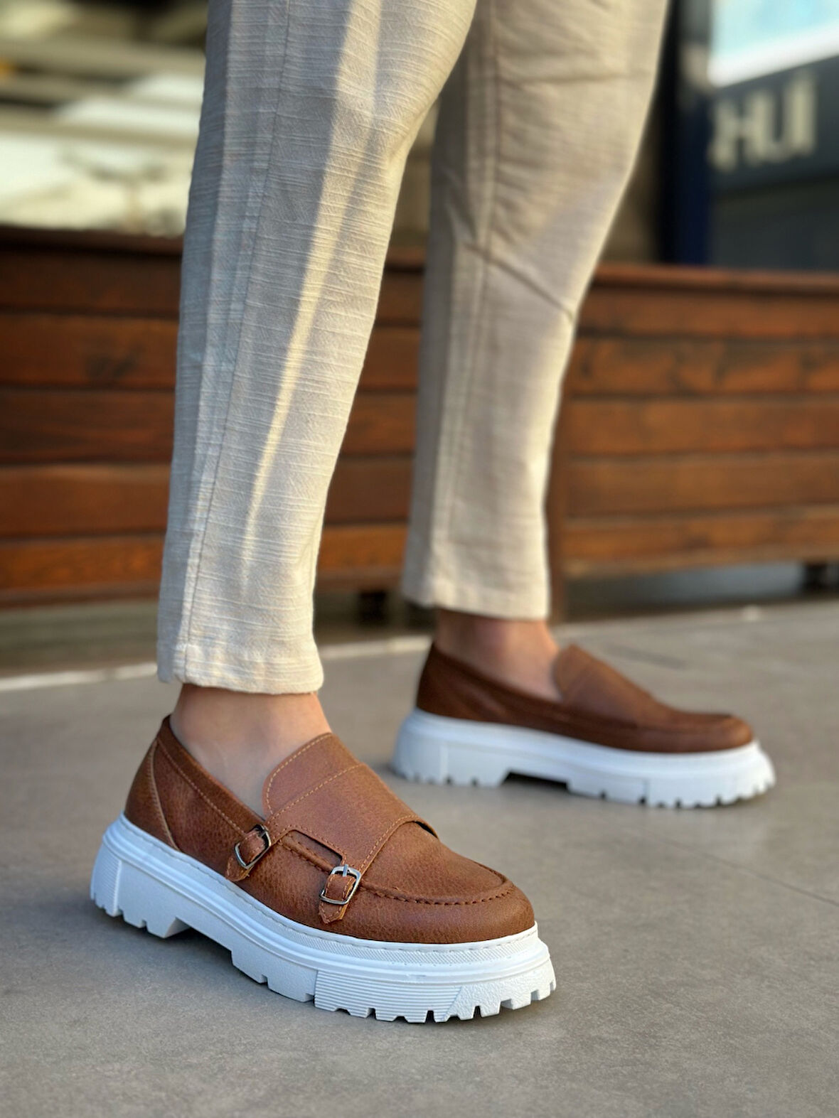 Pabucmarketi Bağcıksız Çift Tokalı Erkek Casual Ayakkabı TABA (BEYAZ TABAN)