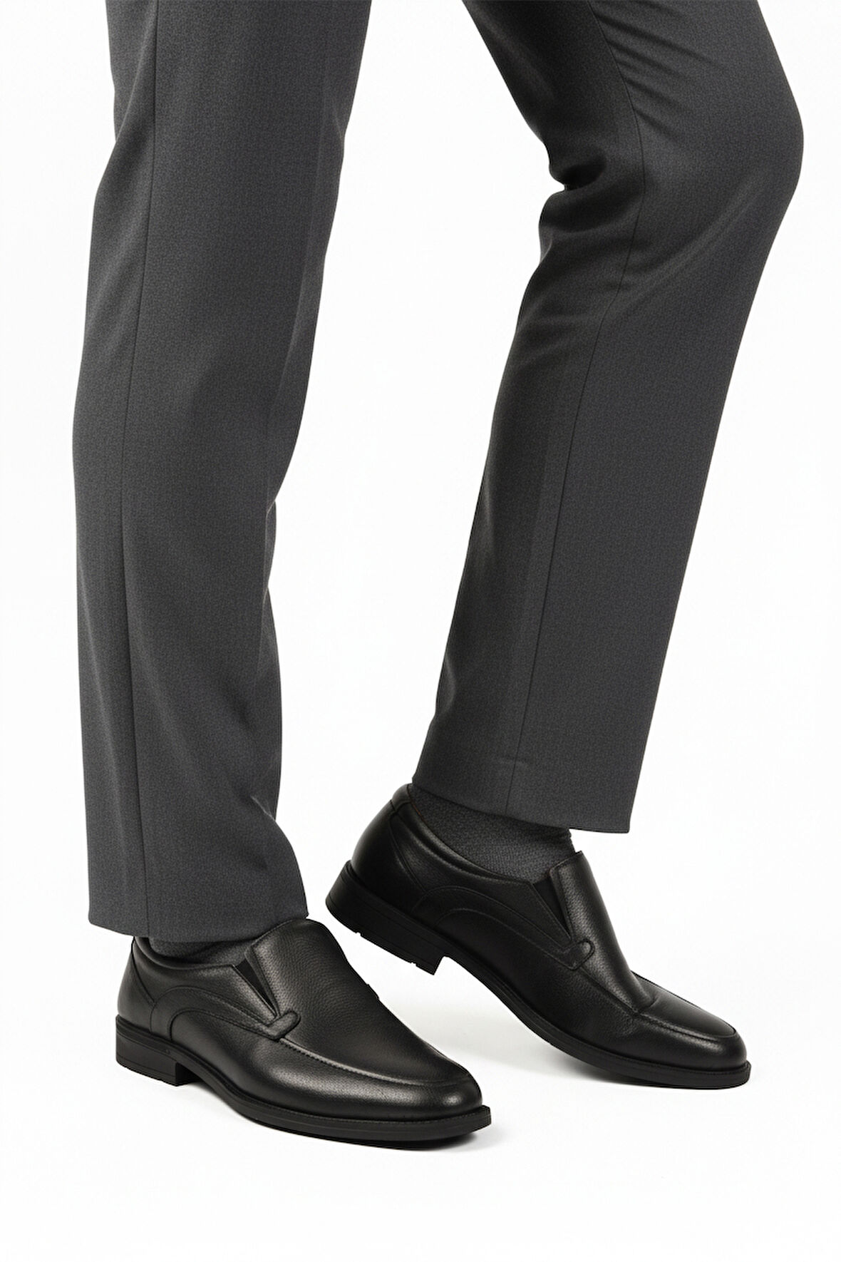 Aspor Siyah Bağcıksız Deri Erkek Casual Ayakkabı