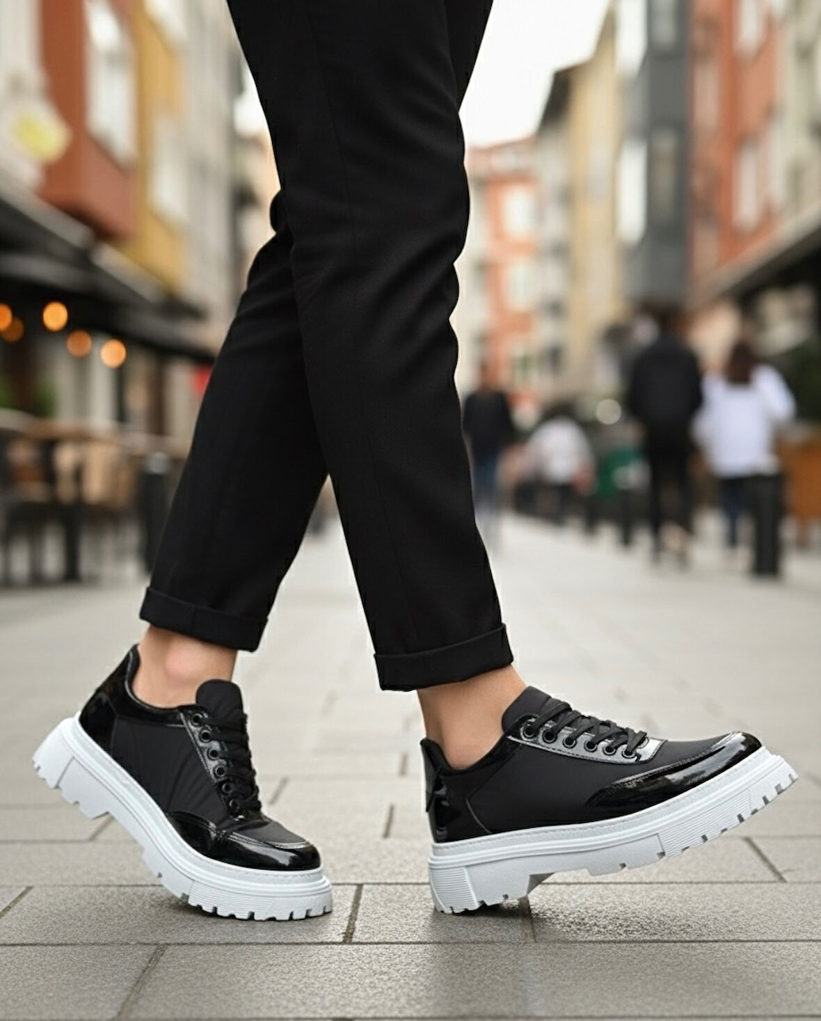 Pabucmarketi Bağcıklı Paraşüt Detaylı Erkek Günlük Ayakkabı SİYAH (BEYAZ TABAN)