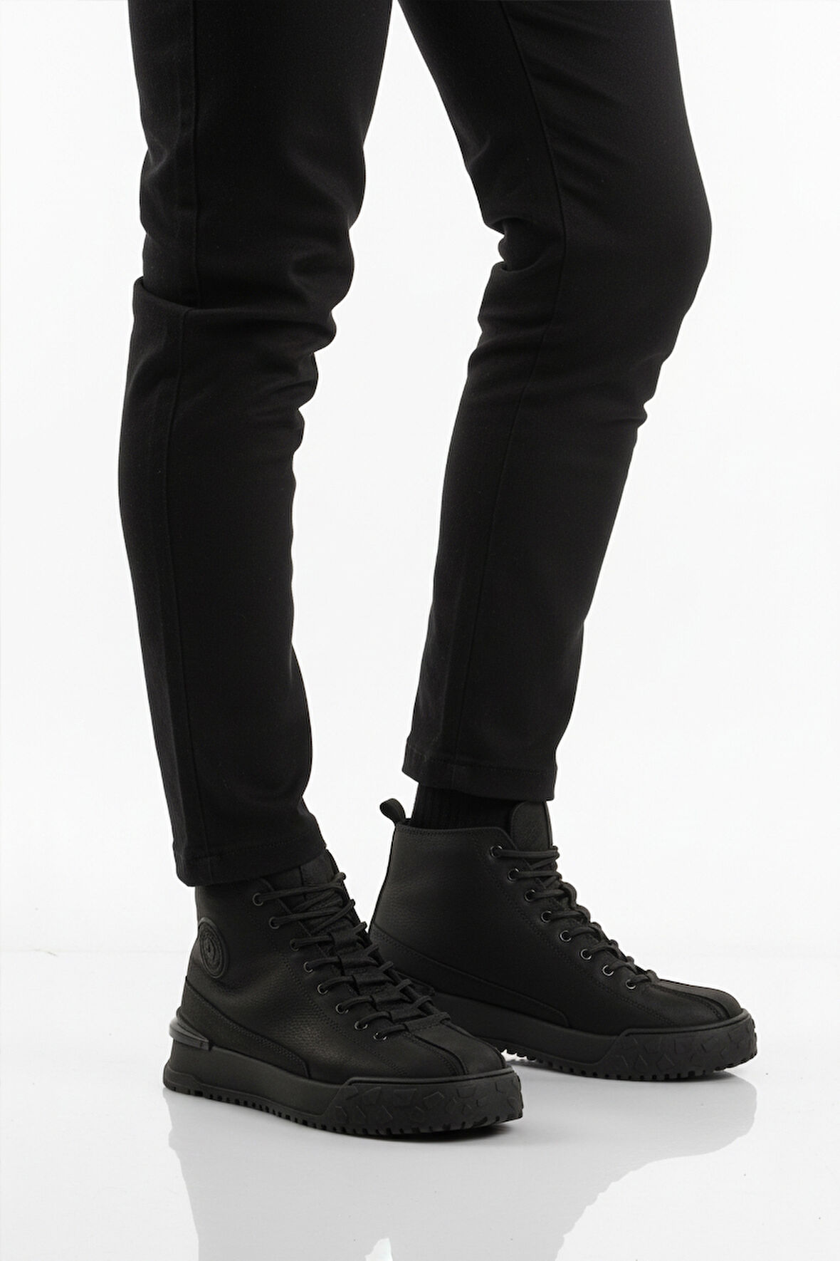 Bulldozer Siyah Nubuk Hakiki Deri Kaymaz Erkek Bot