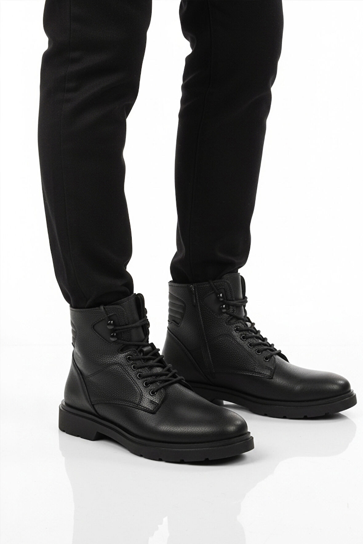 Aspor Siyah İçi Polarlı Fermuarlı Bağcıklı Erkek Bot