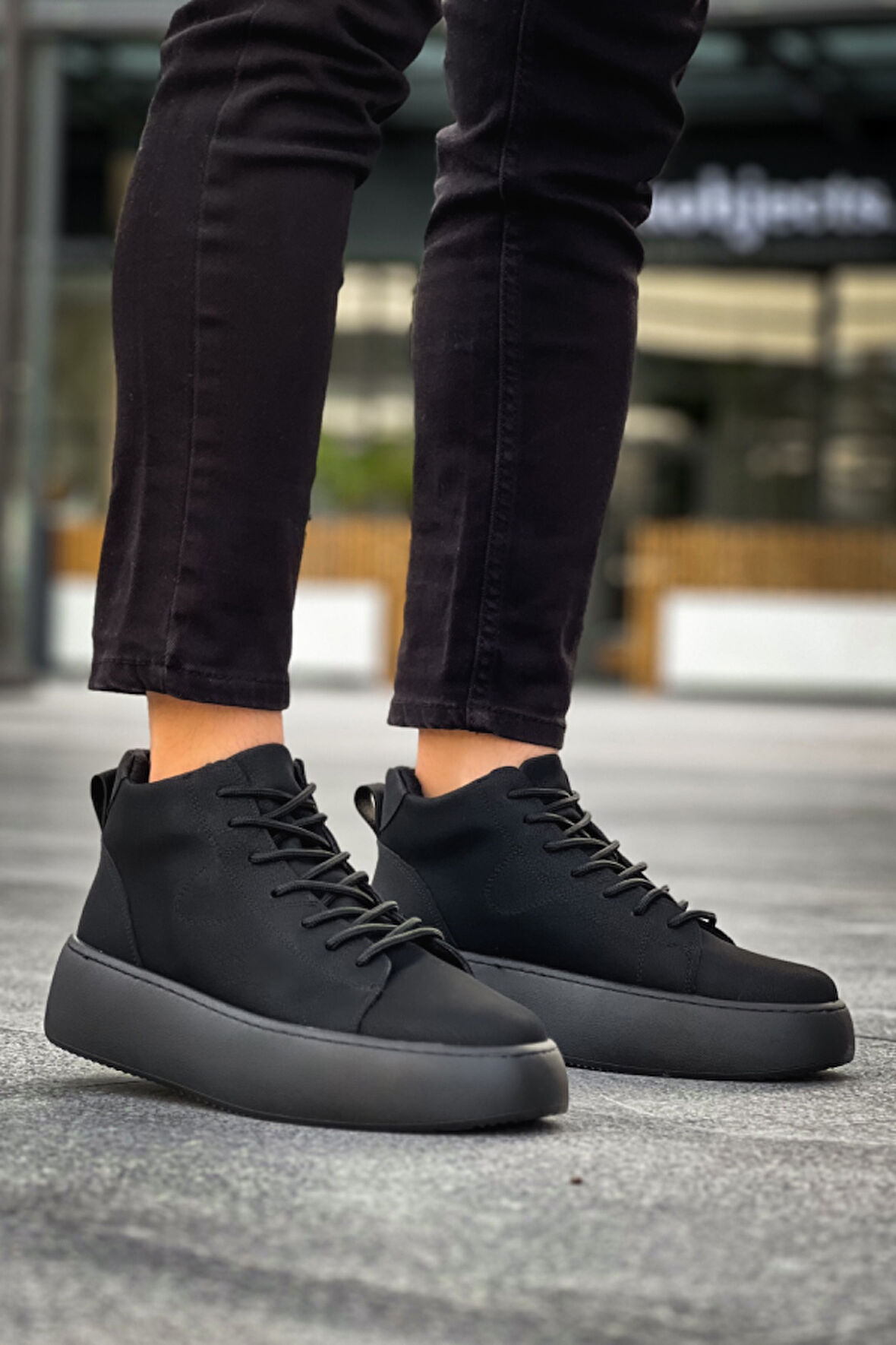 Pabucmarketi Bağcıklı Erkek Spor Bot SİYAH (SİYAH TABAN)