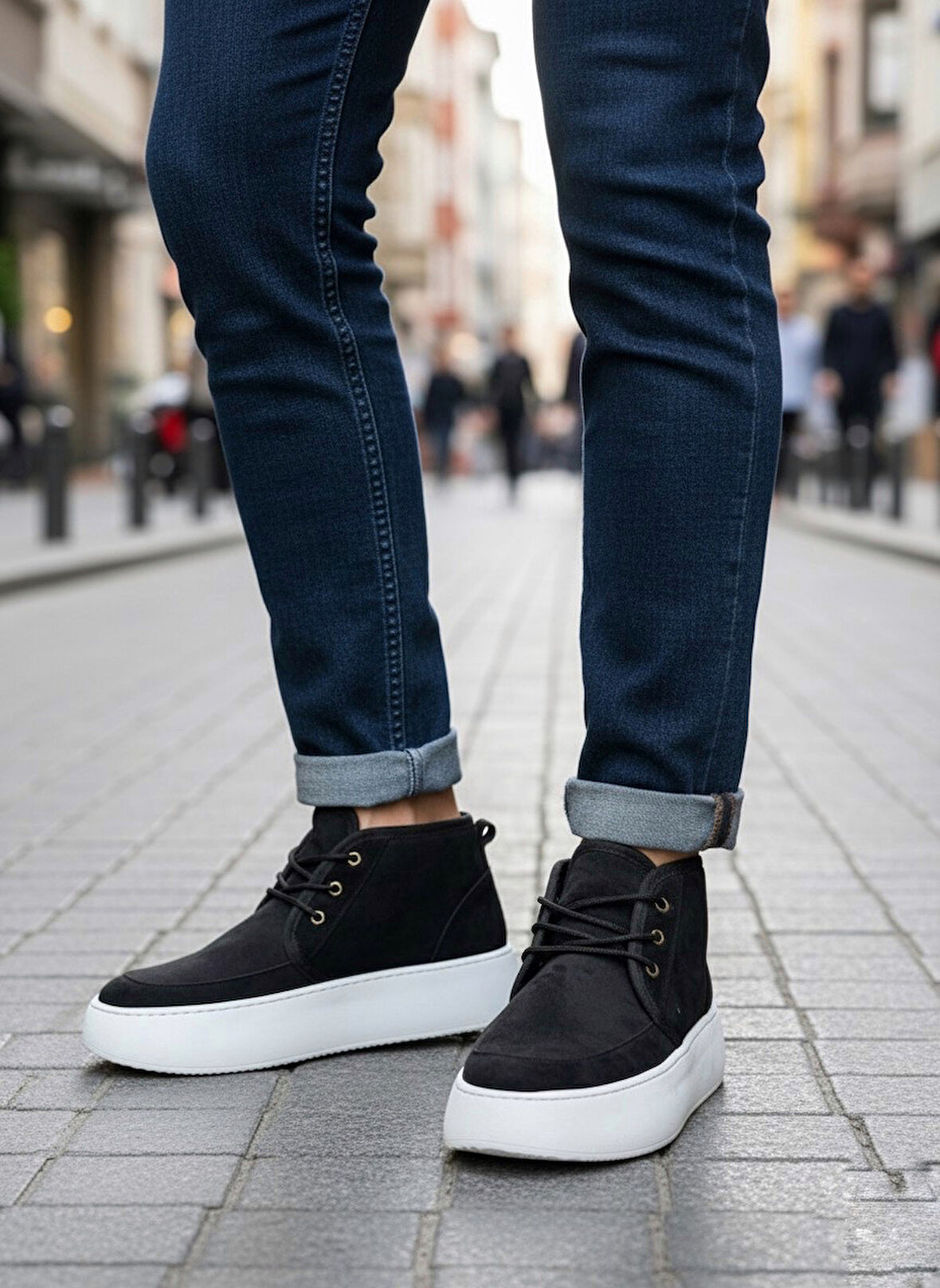 Pabucmarketi Bağcıklı İçi Kürklü Erkek Sneaker Bot SİYAH SÜET (BEYAZ TABAN)