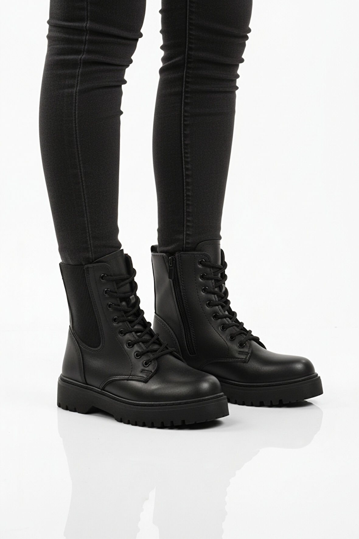 Aspor Siyah Polarlı Erkek Çocuk Bot