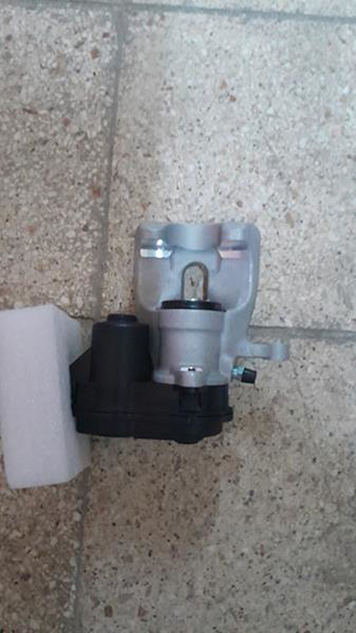 Renault Arka Fren Kalıper Elektronık Sag (piston 34mm Disk 274mm)r.fluence -Megane III-Megane IV Hb -Scenic - Zenon Rn8035