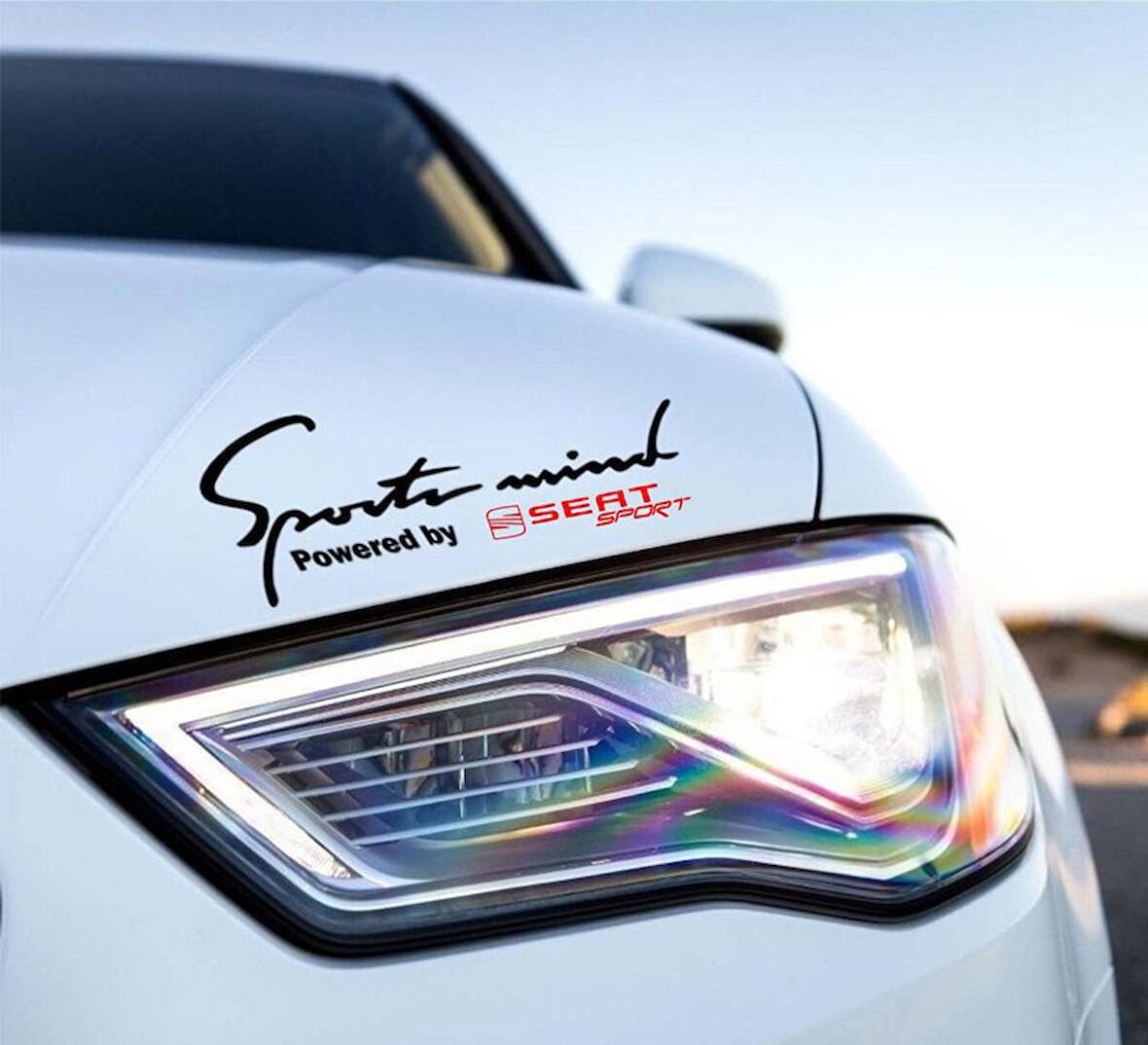 Seat Sport Mind Kaput Üzerinde Araba Sticker Yapıştırması