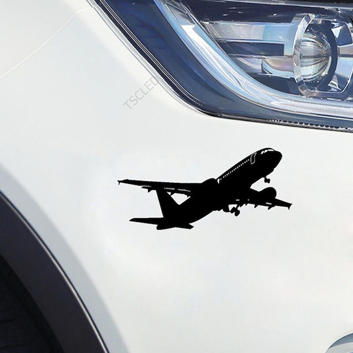 Kalkış Yapan Yolcu Uçağı Sticker Yapıştırması 20 cm