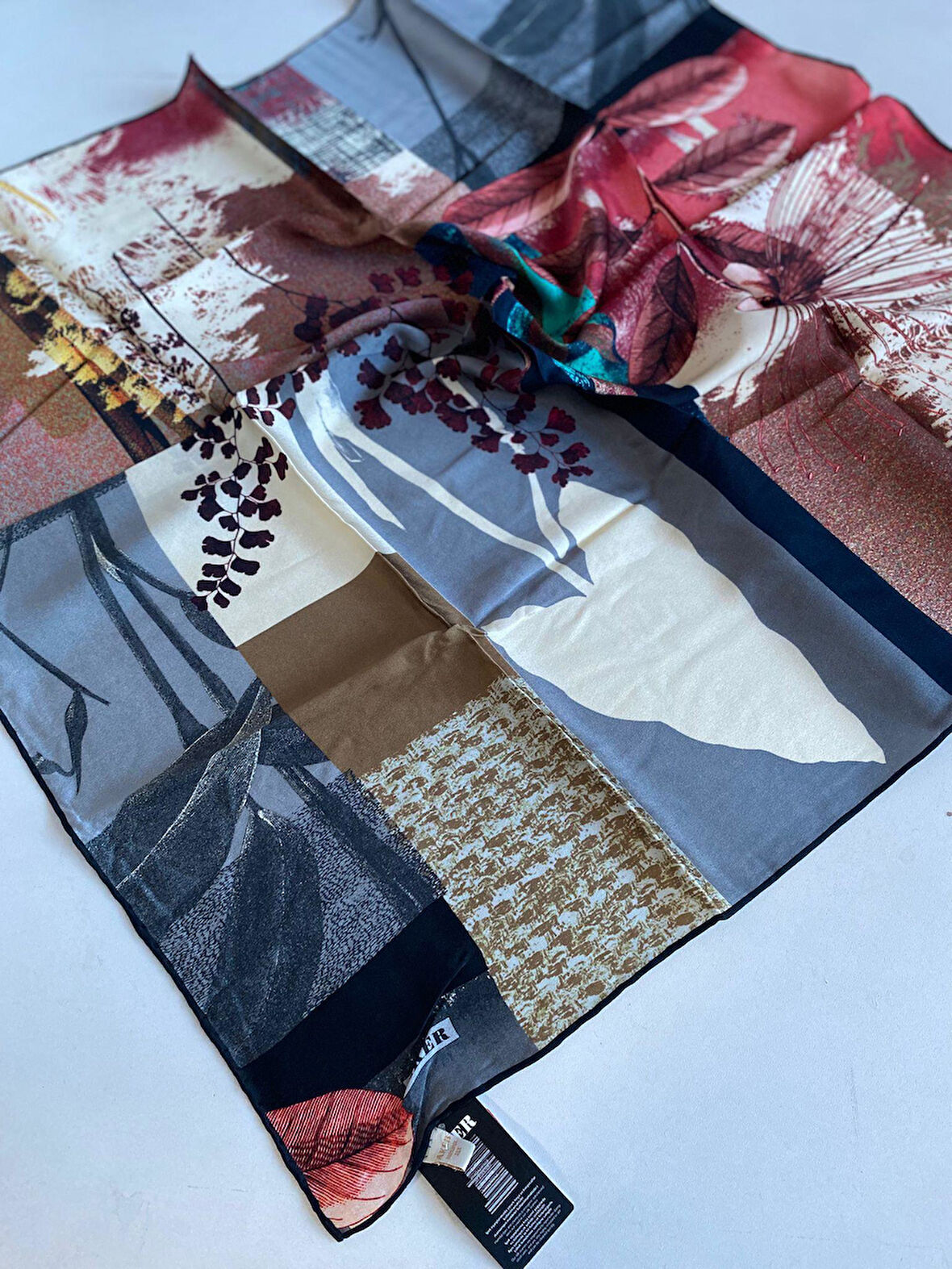 Aker Sura Saf İpek Eşarp 8408757 - 312 Hardal Kırçıllı Karışık Desen