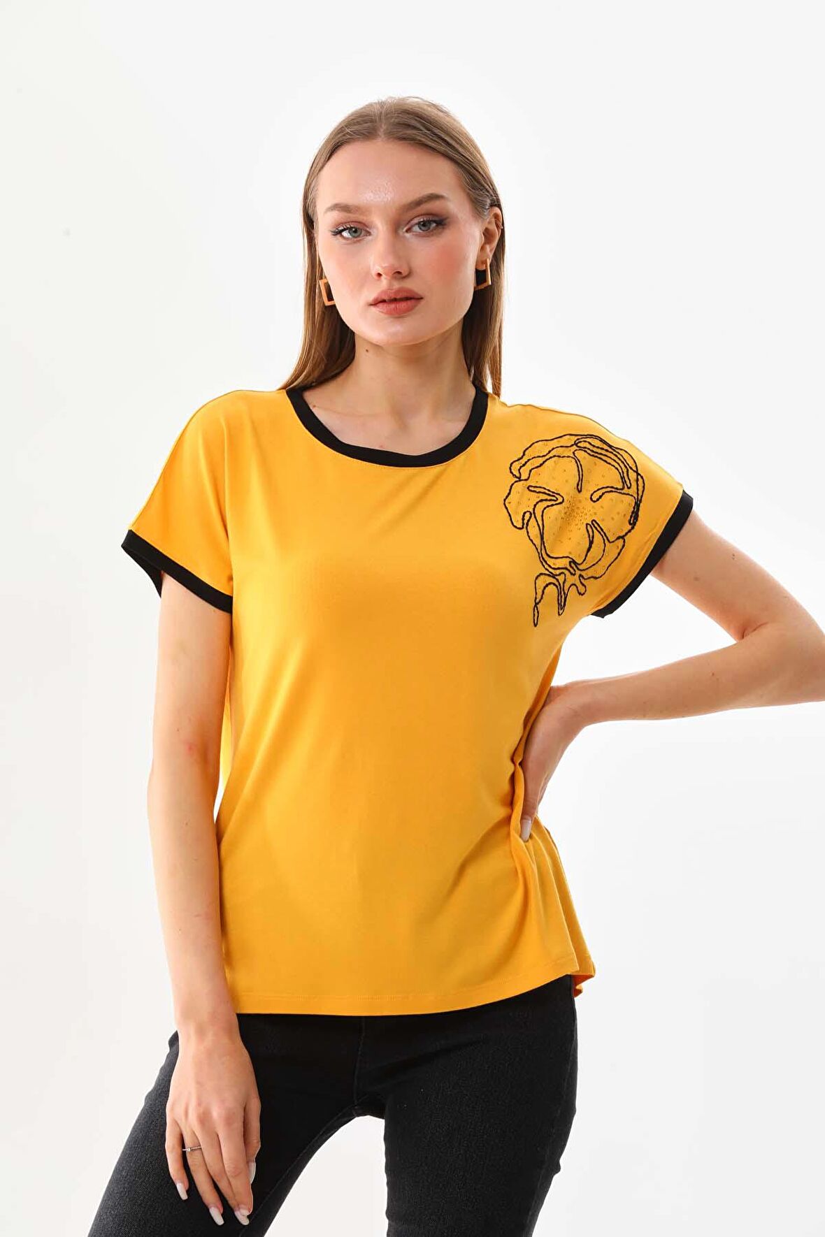 Sistas Kadın İşleme Detaylı Kısa Kol Bluz 23002 Sarı