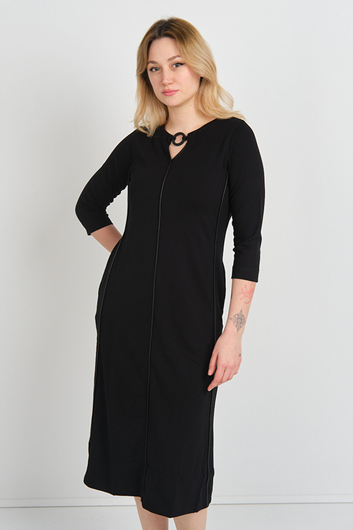 Sistas Kadın Yaka Detaylı Reglan Kol Elbise 23822 Siyah