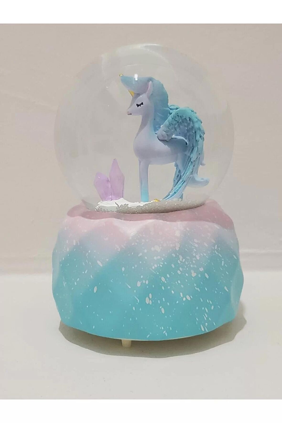 unicorn temalı orta boy kar küresi