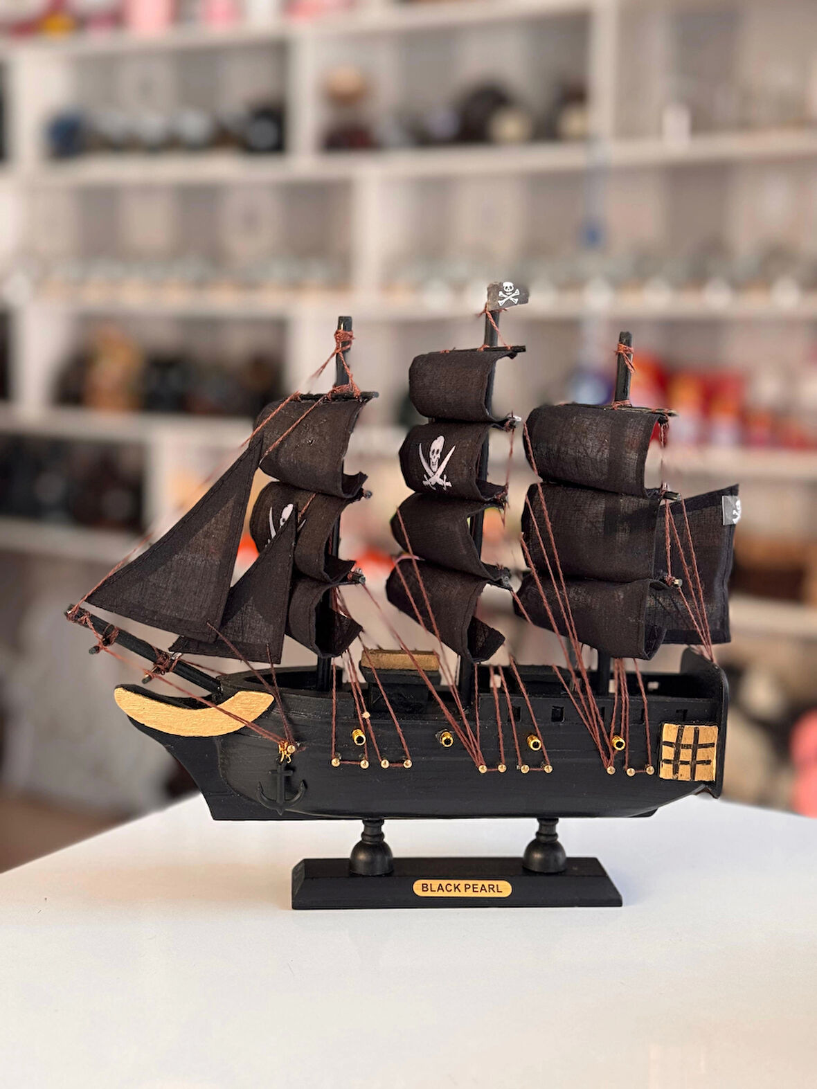 Ahşap Korsan Gemi 24 x 22 cm