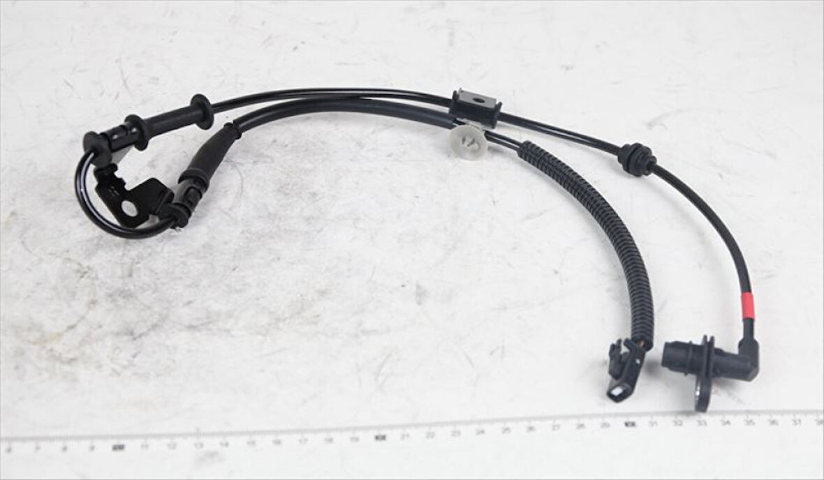 Hyundaı Abs Sensoru On Sag Rio 12-> - Ossca 51164