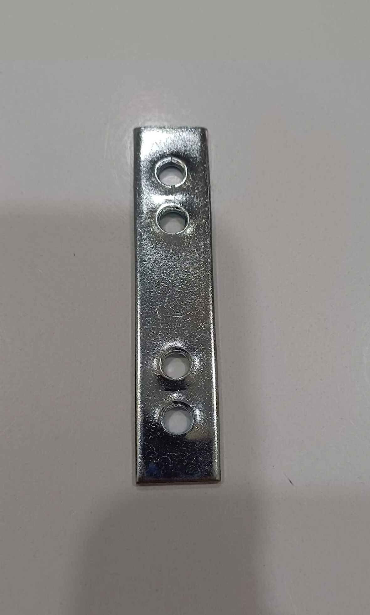 Mobilya Dolap Bağlantısı Düz Demir Gönye Sabitleme 7 Cm -10 Adet