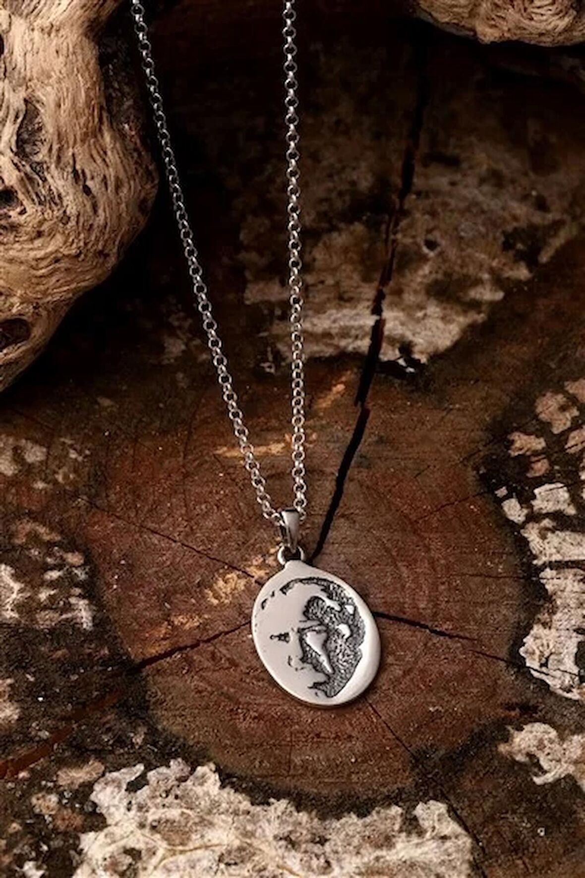 925 Ayar Gümüş Atatürk Silüetli Oval Erkek Kolye
